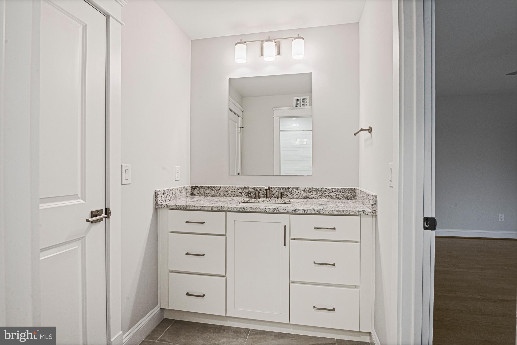 HIGHVIEW TERRACE - Residential