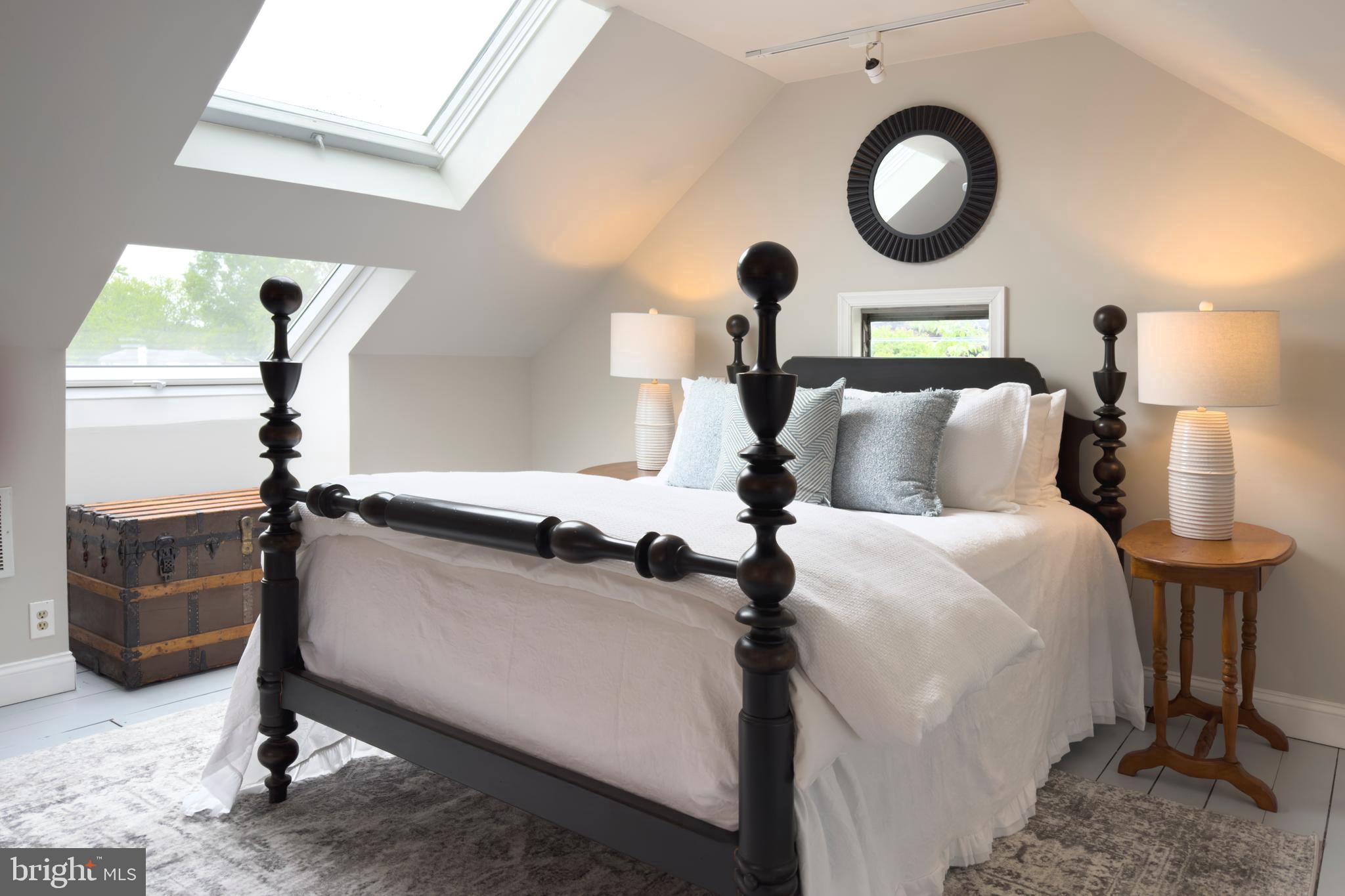 EASTPORT - Residential