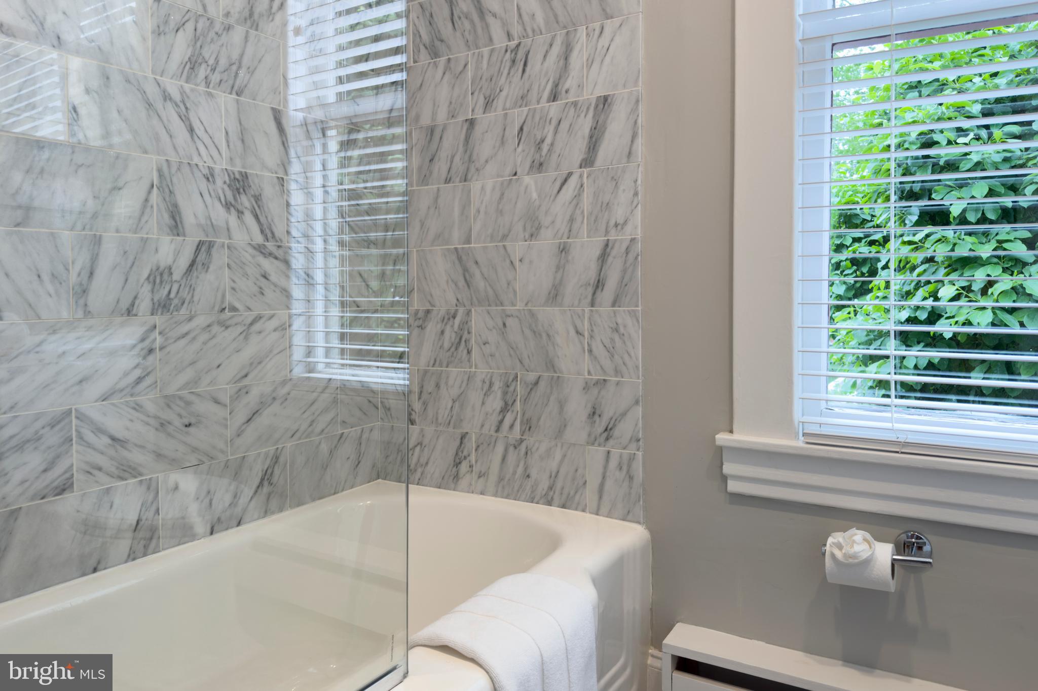 EASTPORT - Residential