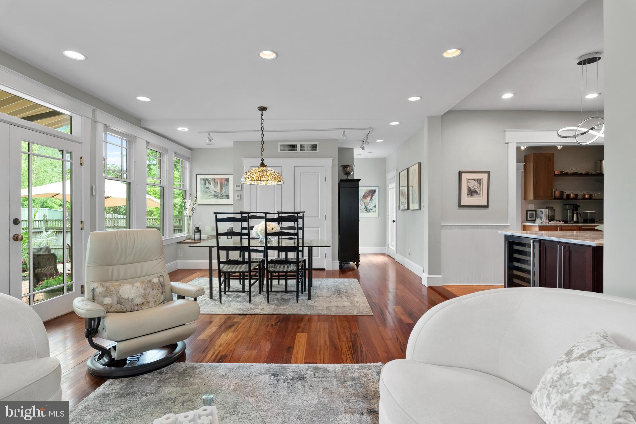 EASTPORT - Residential