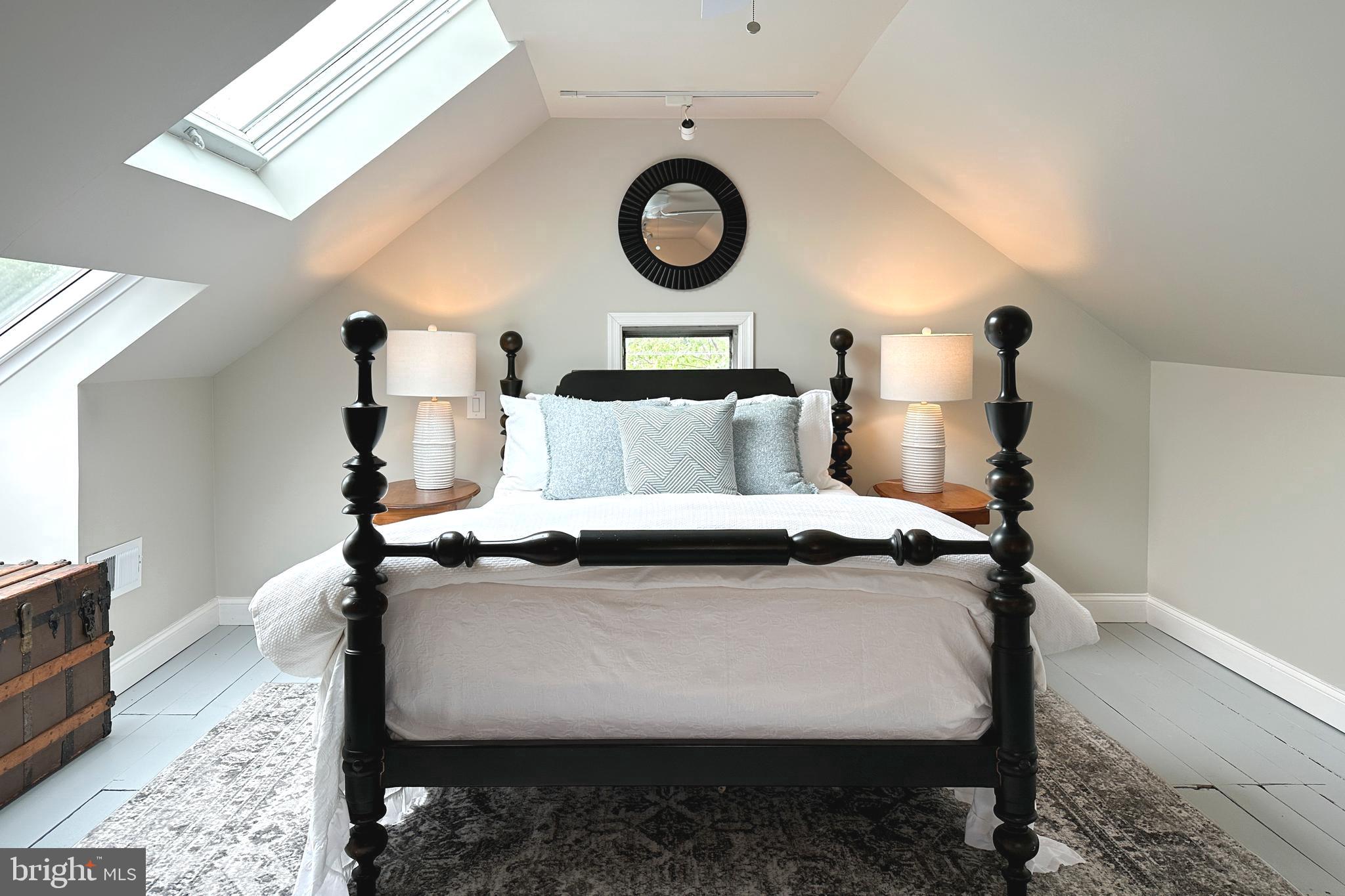 EASTPORT - Residential