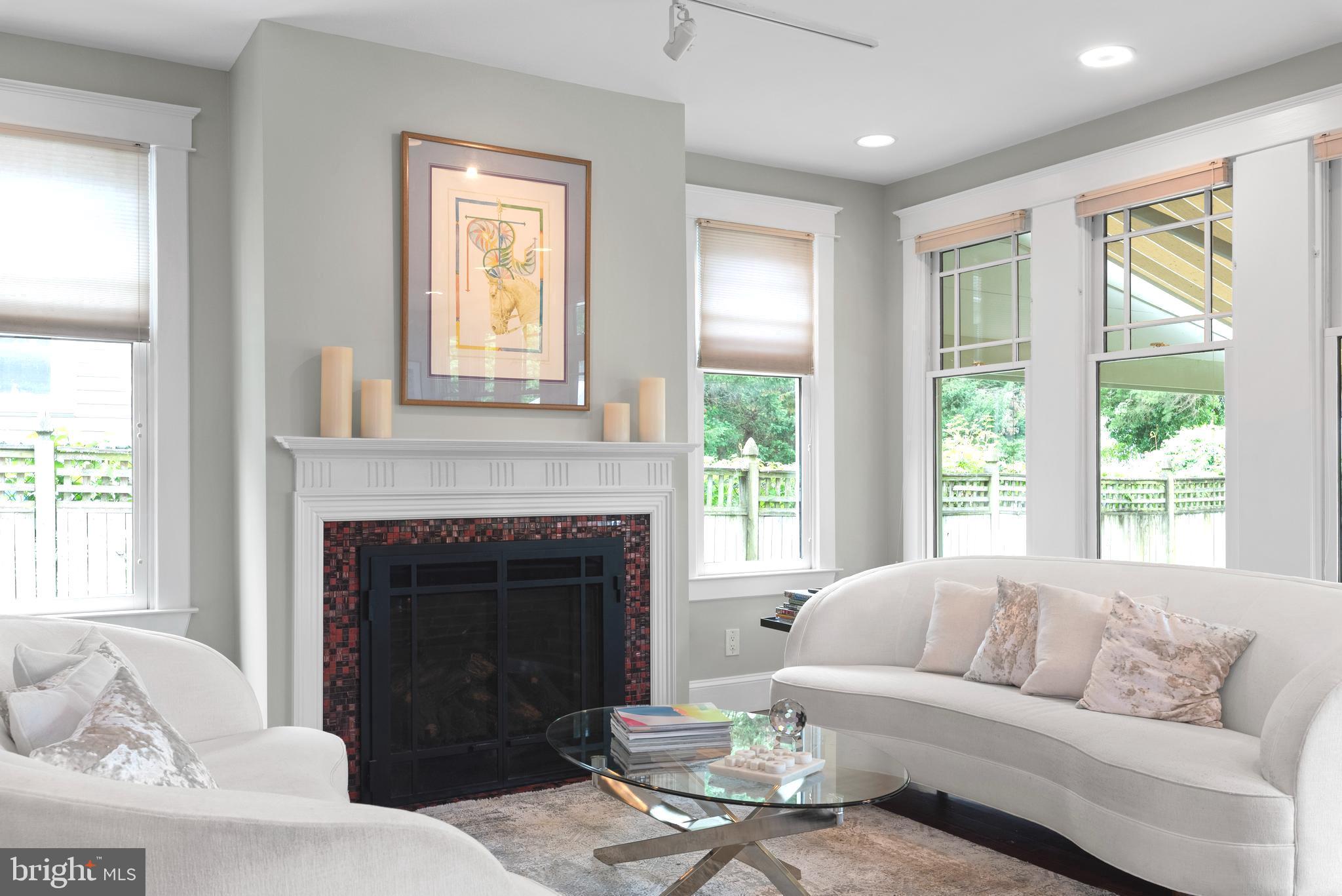 EASTPORT - Residential