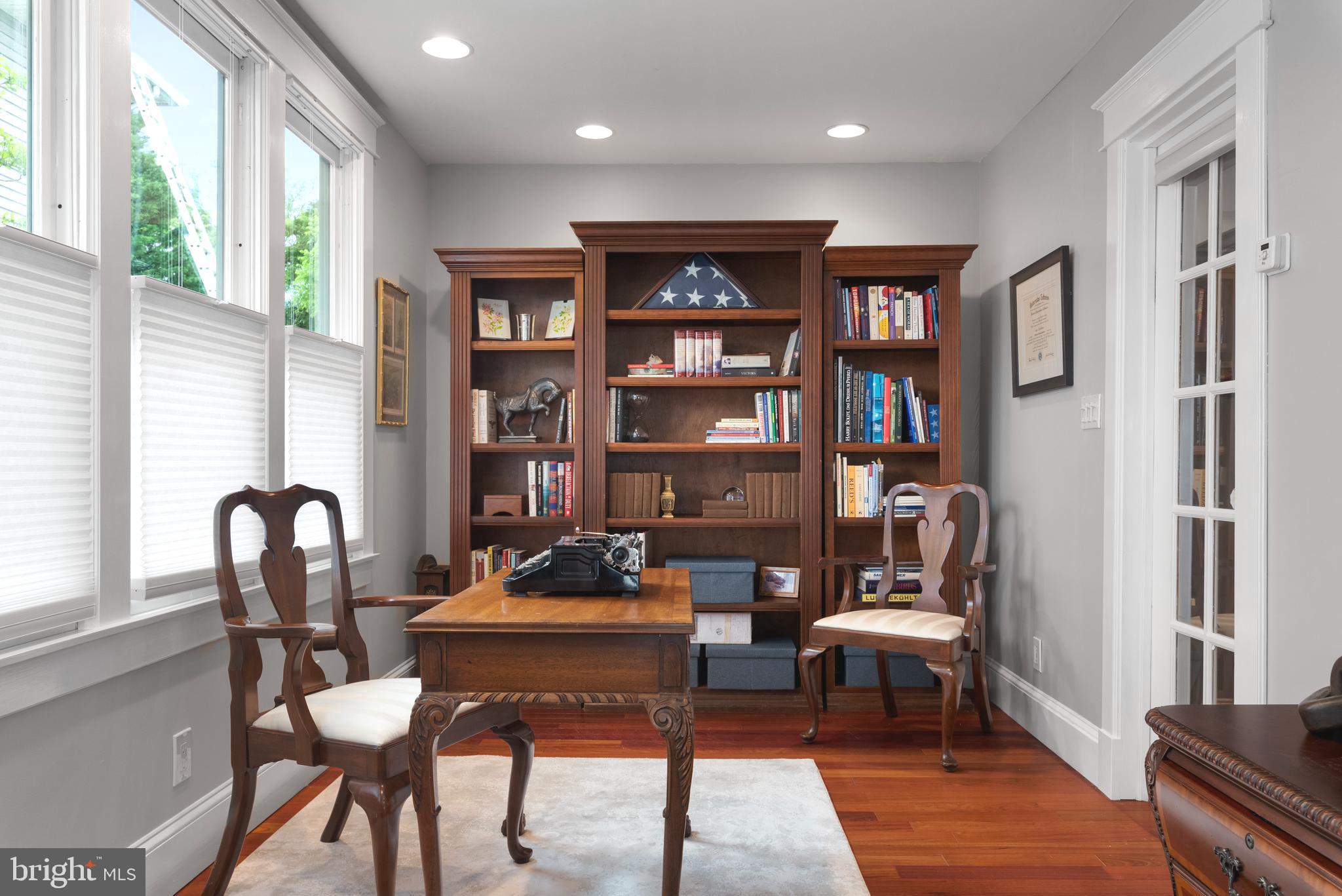 EASTPORT - Residential