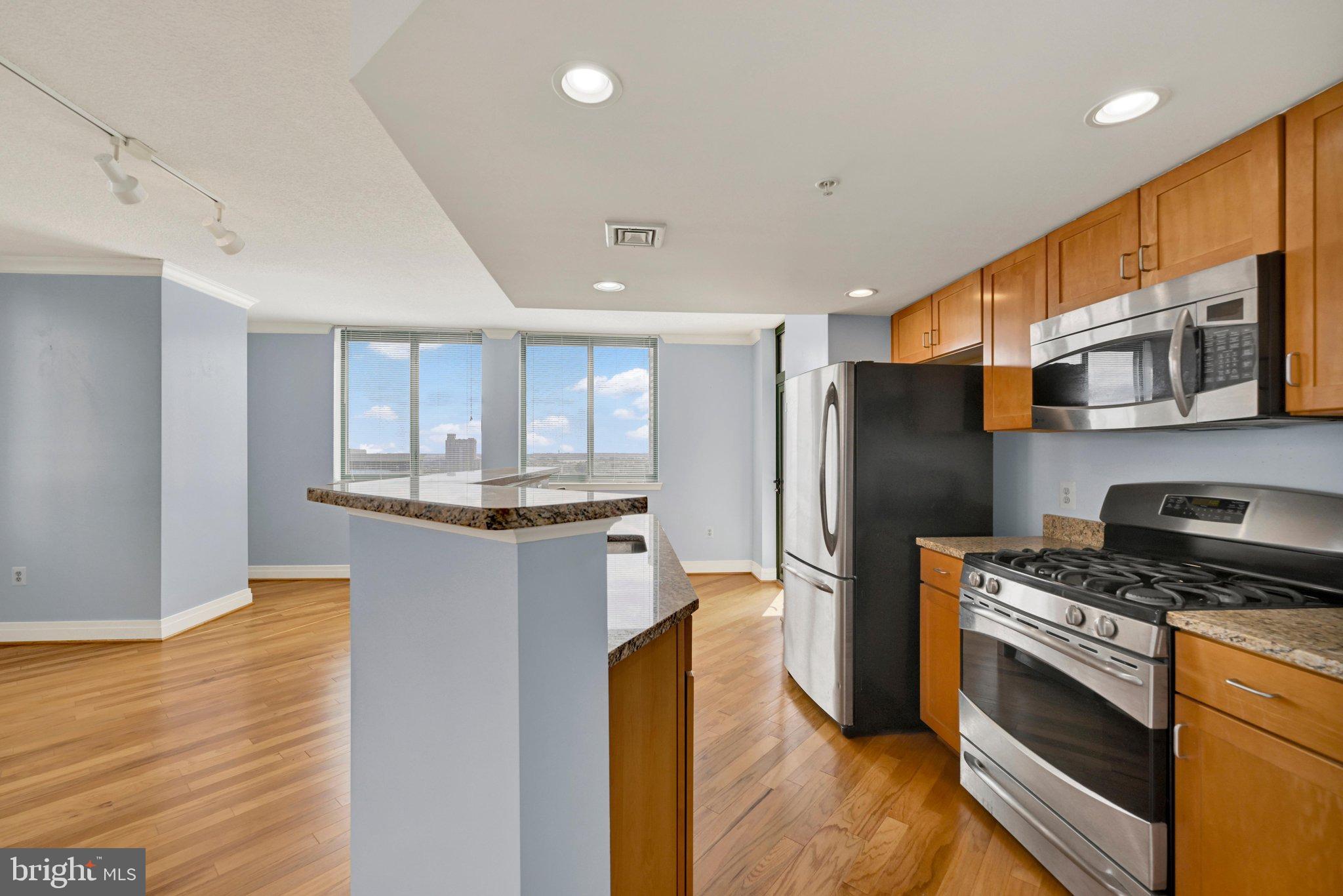 414 WATER STREET 1802