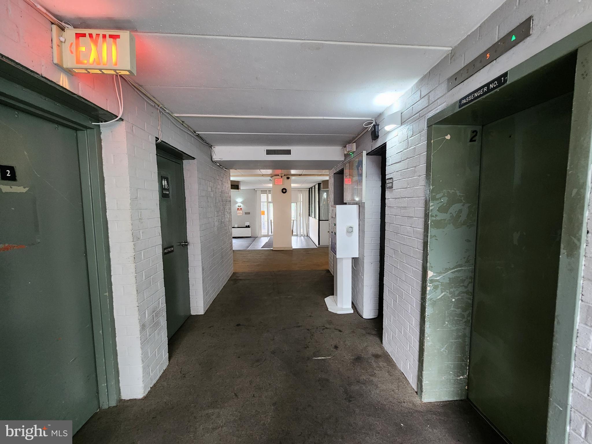 PARKWAY CONDOMINIUMS - Residential