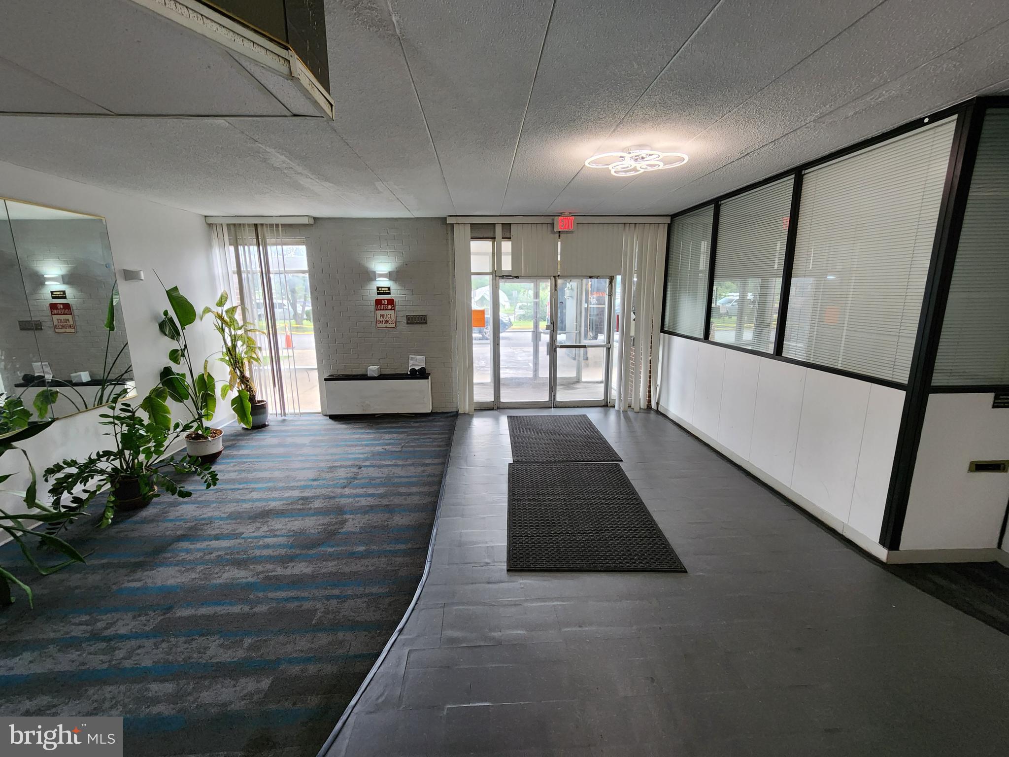 PARKWAY CONDOMINIUMS - Residential