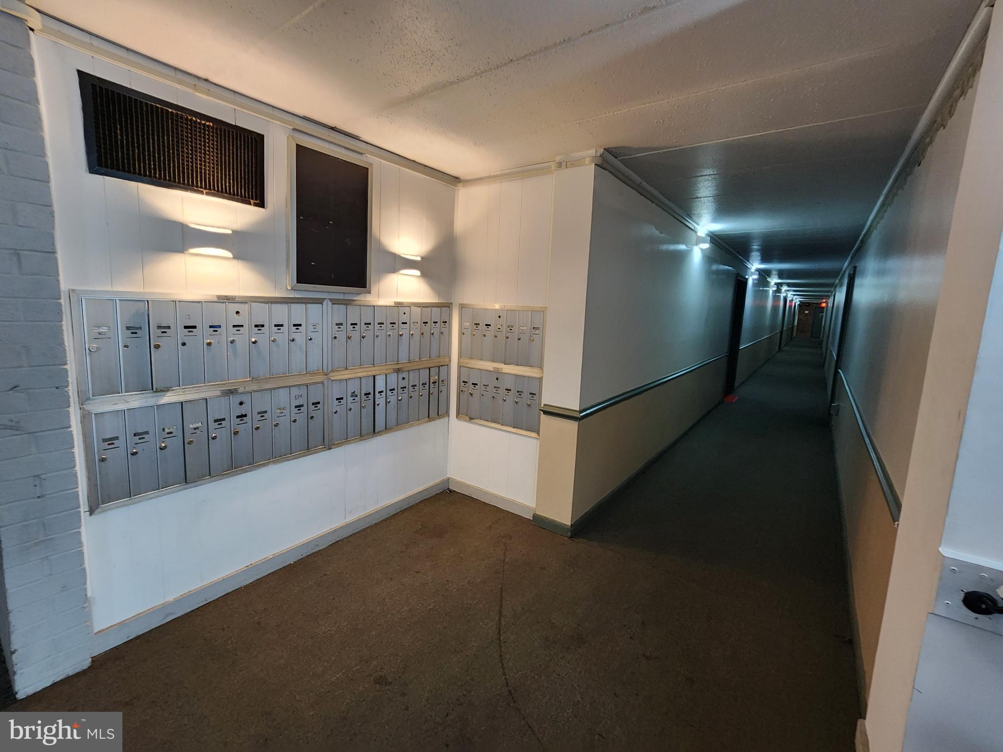 PARKWAY CONDOMINIUMS - Residential