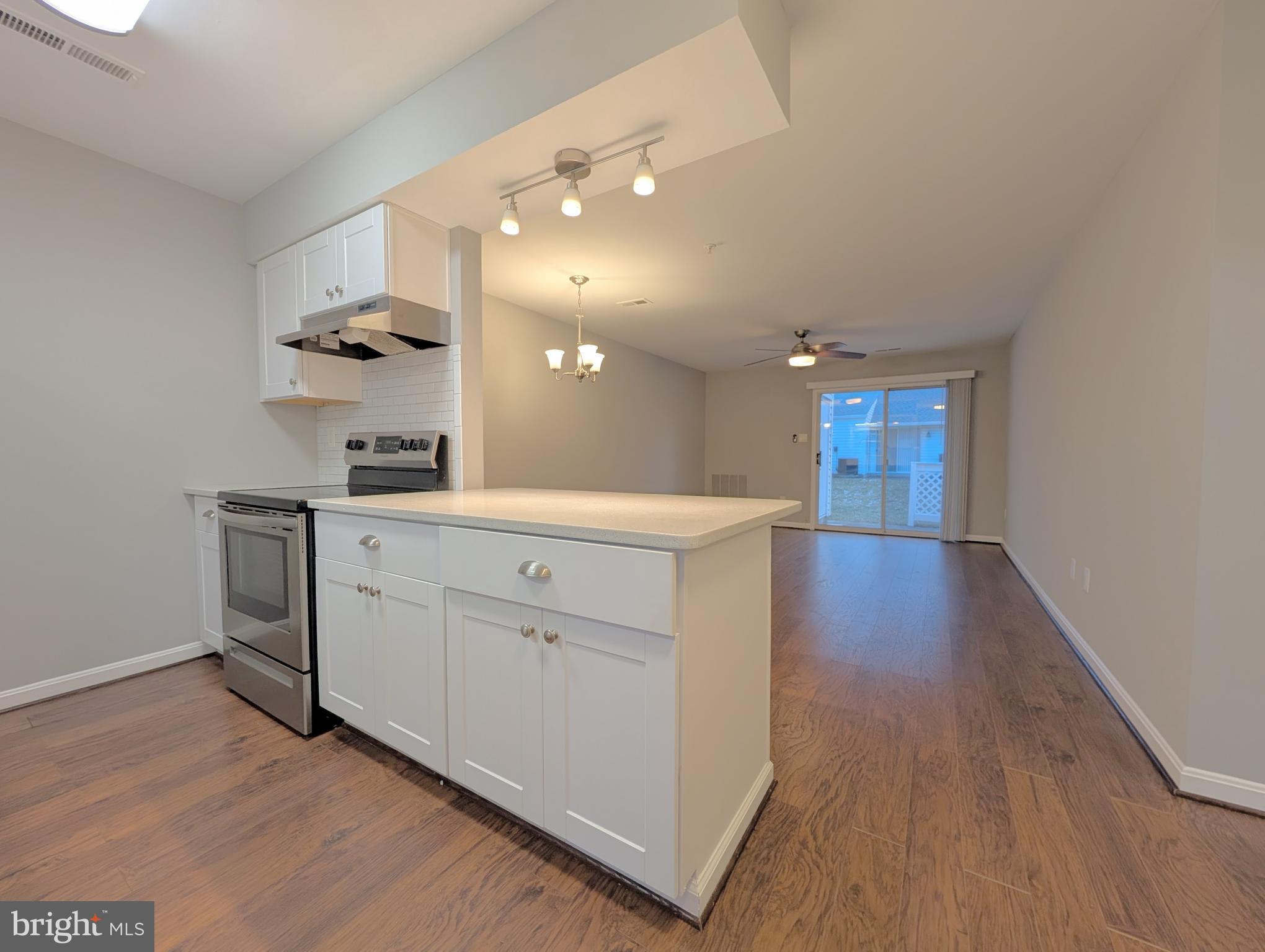 9254 CHERRY LANE 16