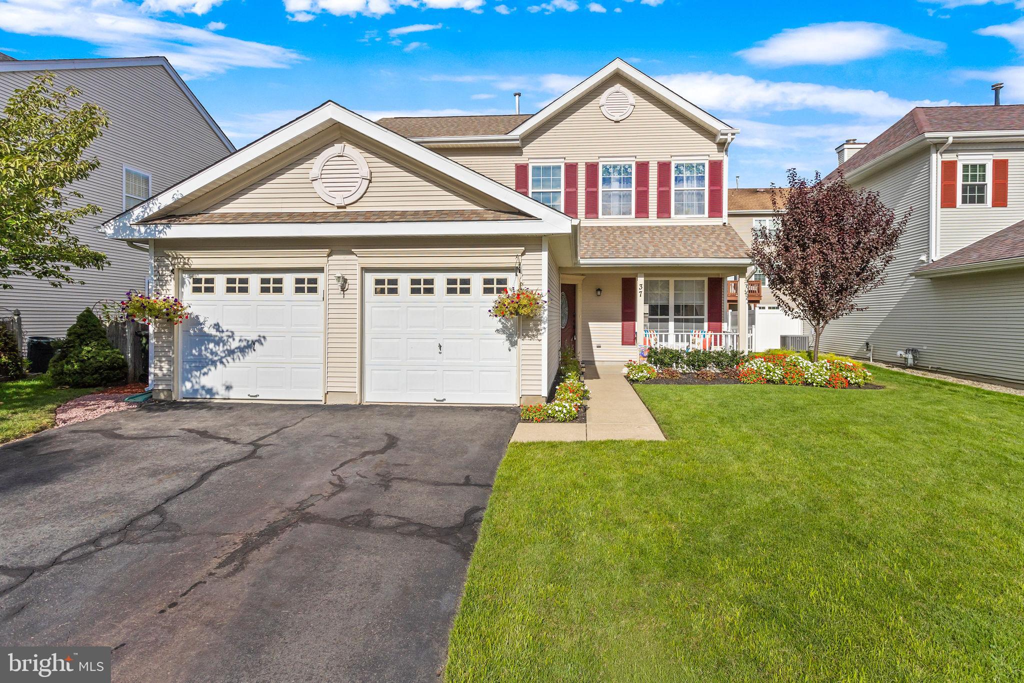37 ARROWHEAD DRIVE