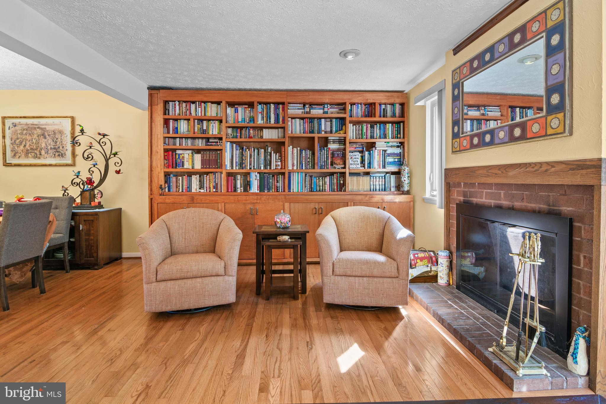 SLADE VILLAGE - Residential