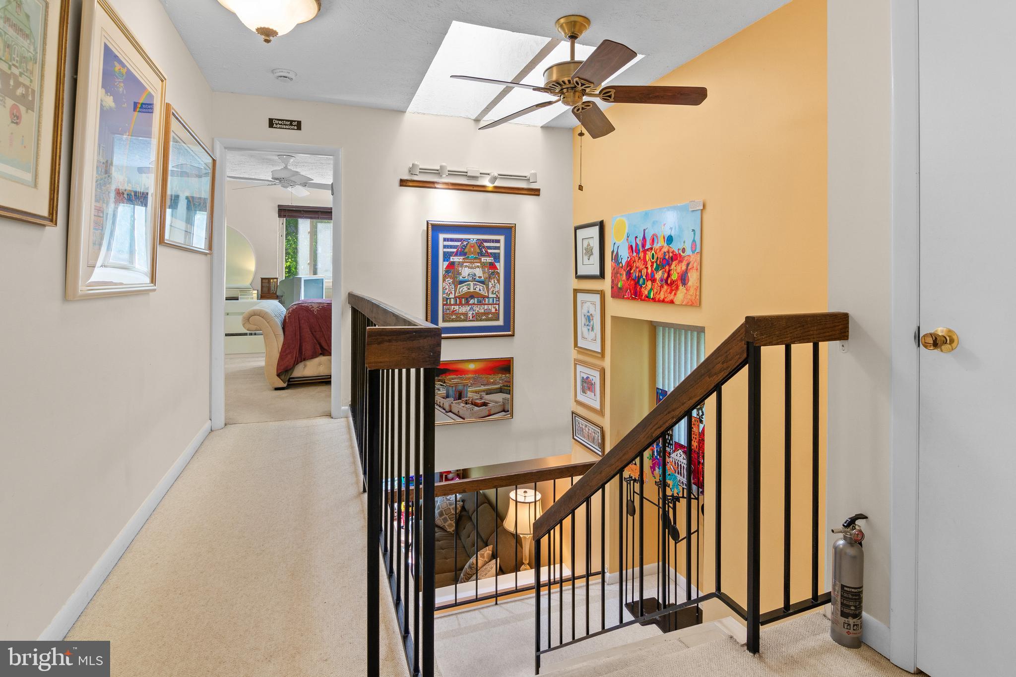 SLADE VILLAGE - Residential