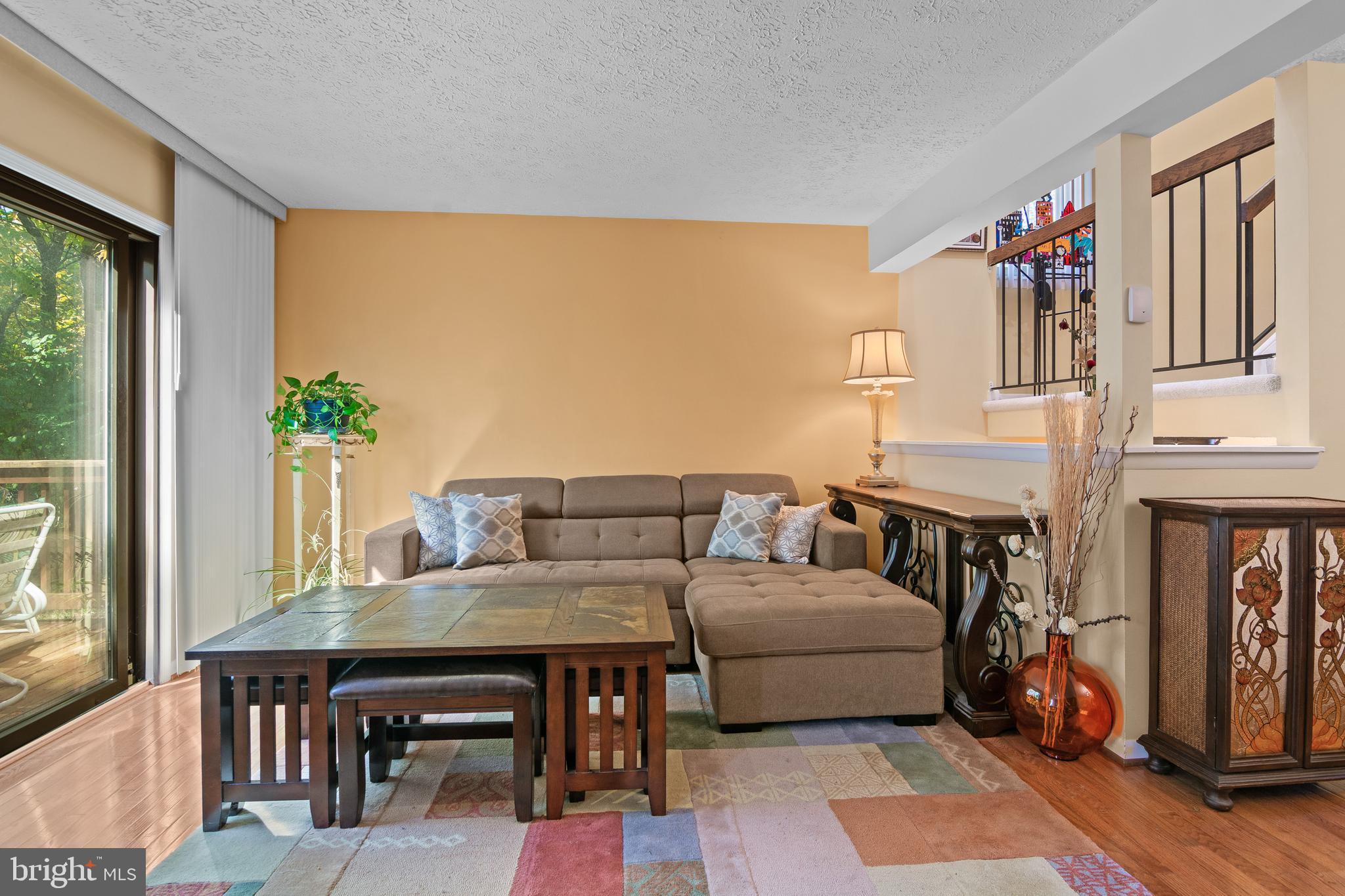 SLADE VILLAGE - Residential