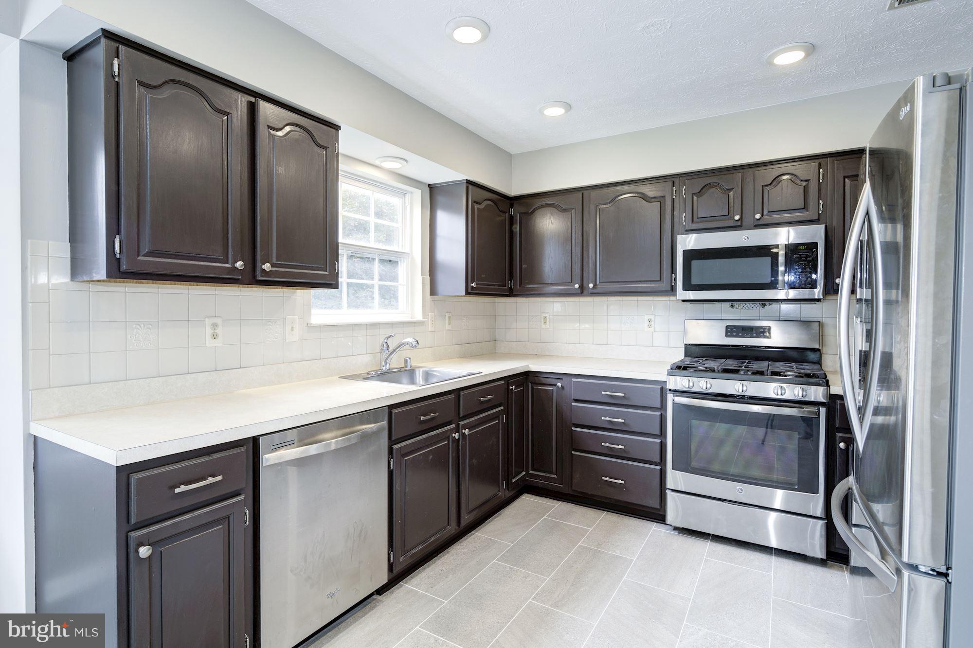 FAIRWIND FARMS - Residential