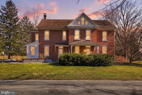 1545 LITITZ ROAD MANHEIM PA 17545