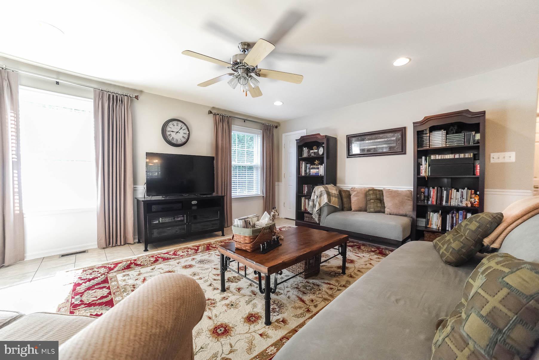 MEADOW LAKE - Residential