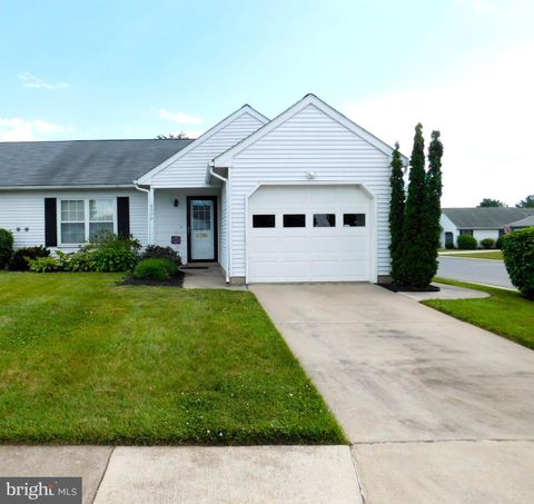 Townhouse For Sale - 6979 Arbor Drive<br/> FREDERICK, MD 21703