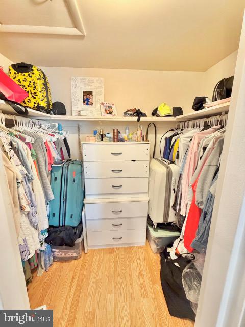 THOMAS CHOICE - Residential