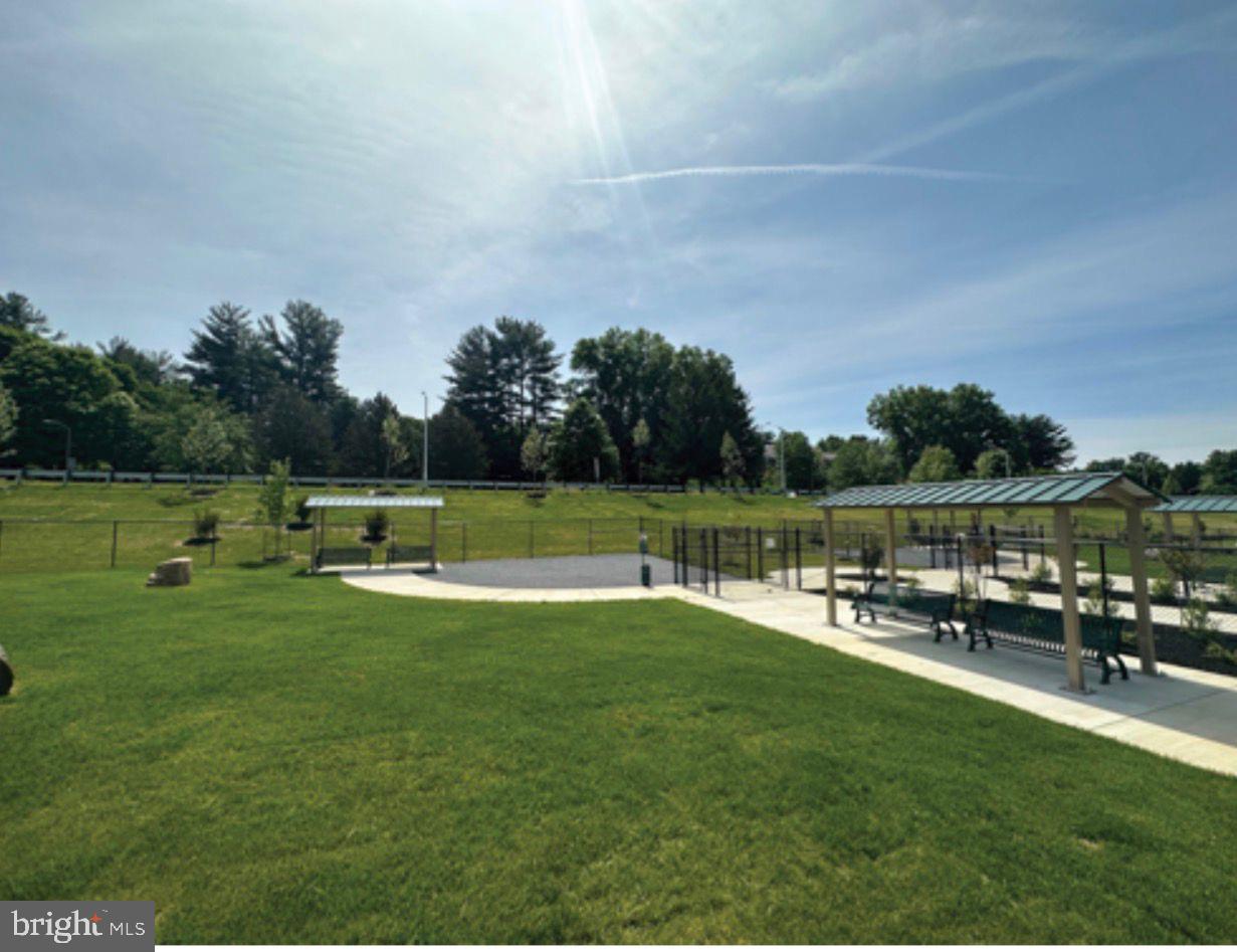 THOMAS CHOICE - Residential