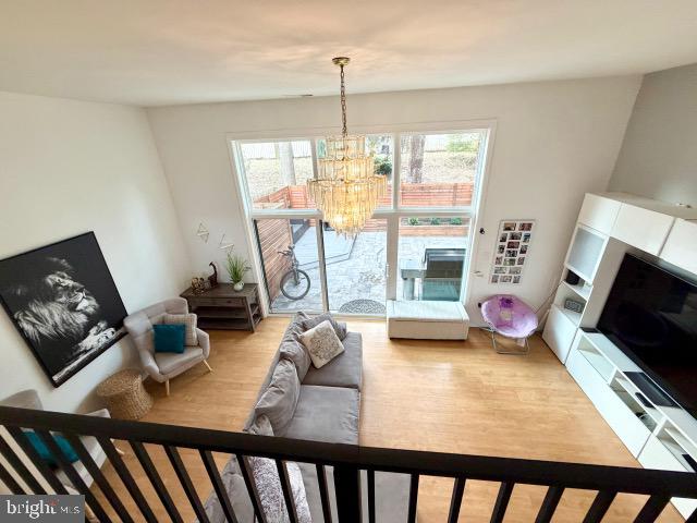 THOMAS CHOICE - Residential