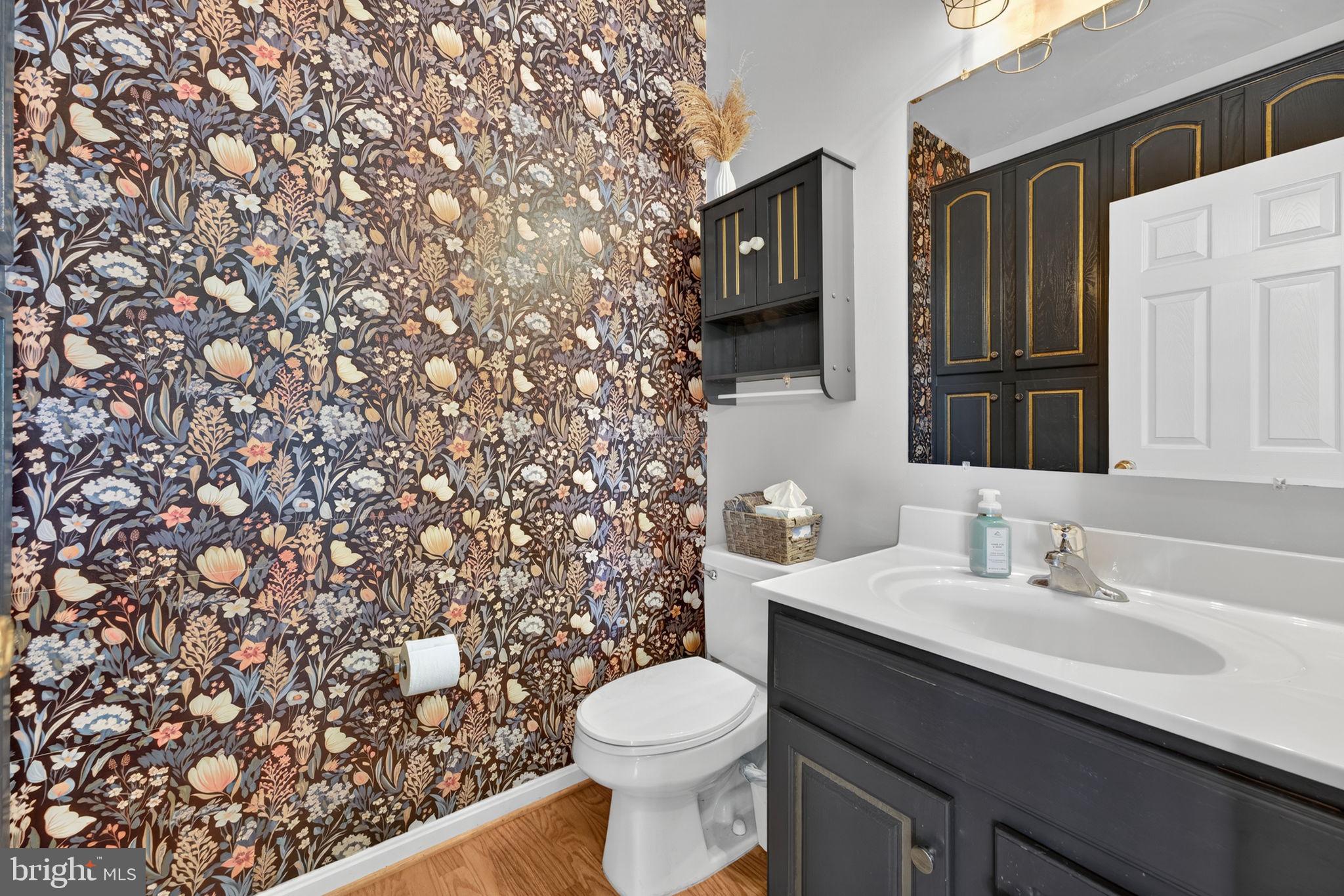 ENGLISH MEADOWS - Residential