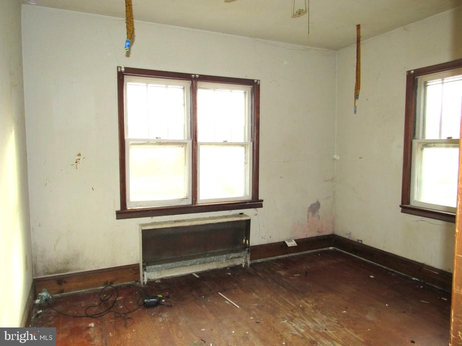 PERRYVILLE - Residential