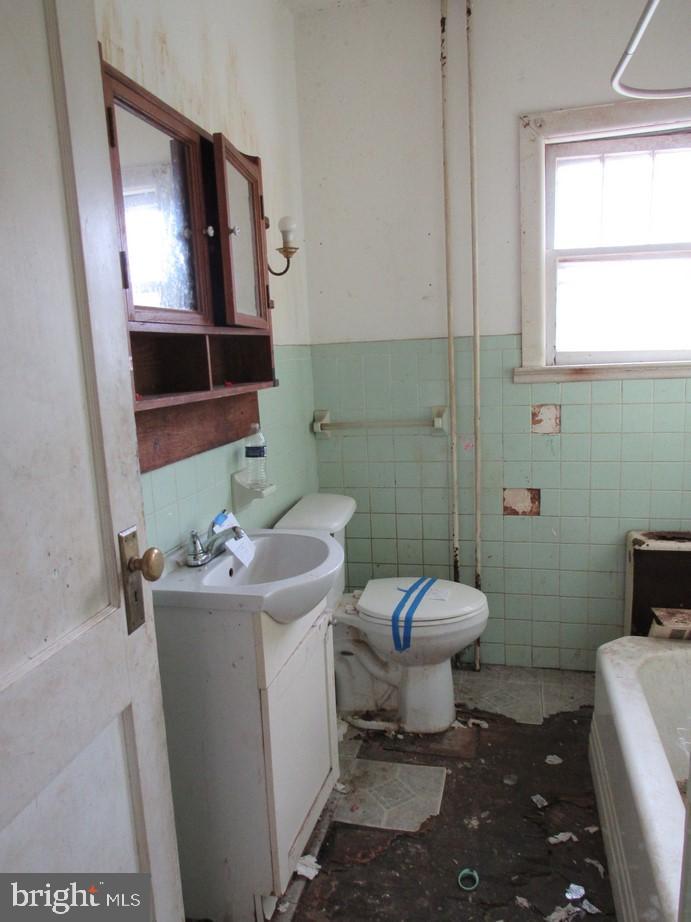 PERRYVILLE - Residential