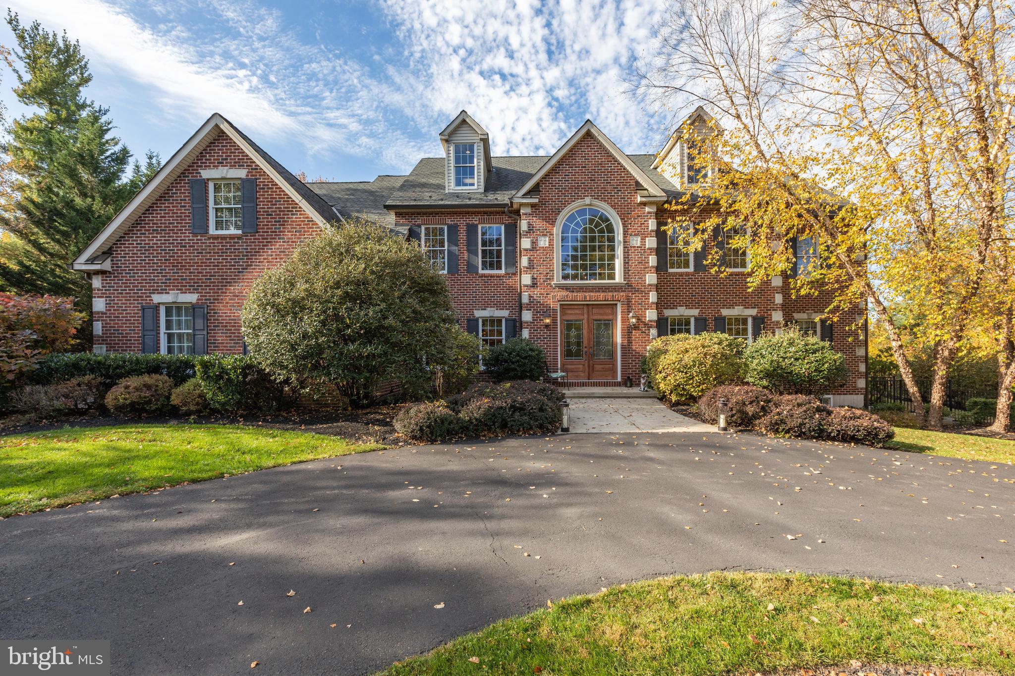 BROOKSIDE MANOR ES - Residential