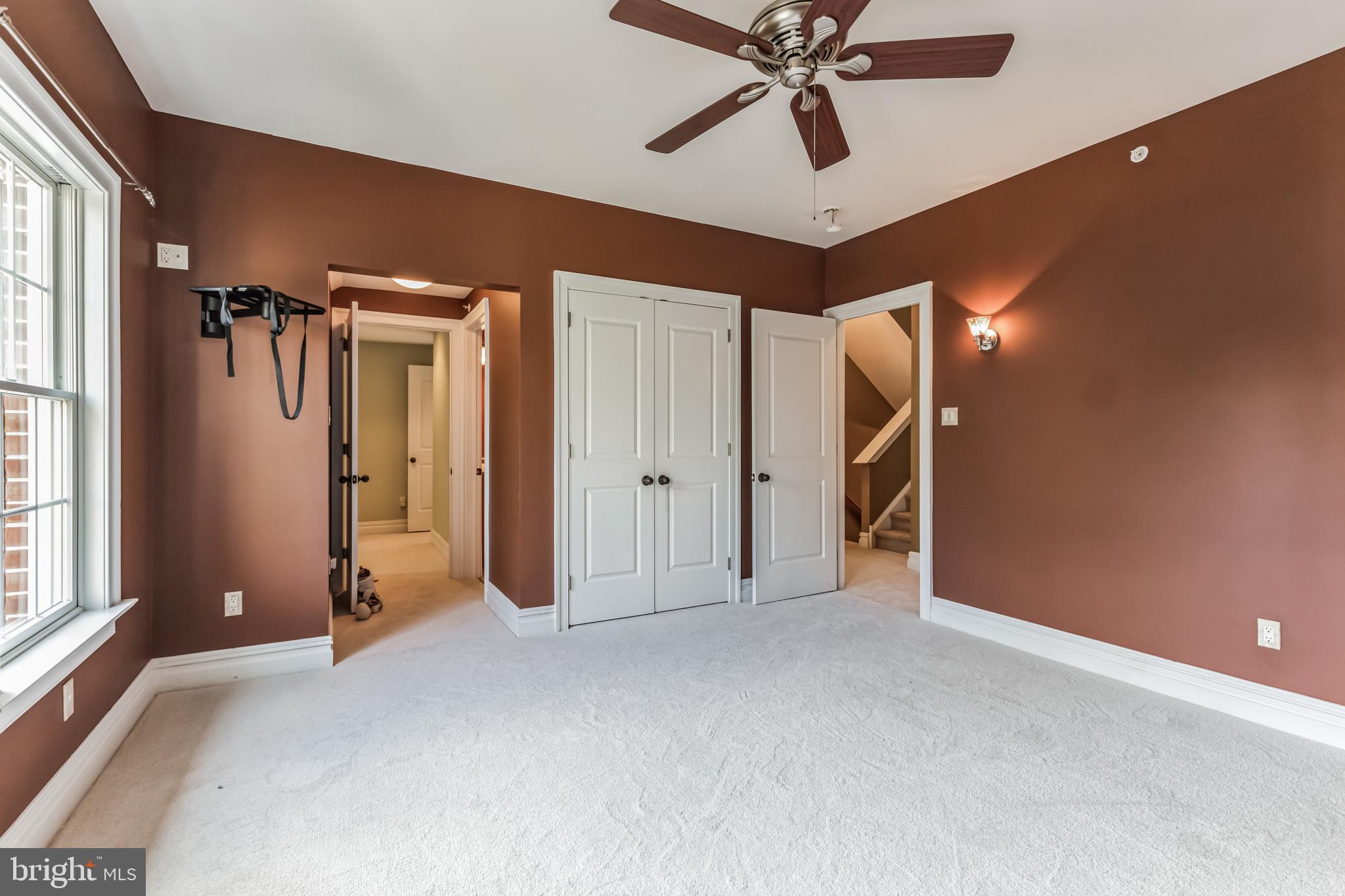 BROOKSIDE MANOR ES - Residential