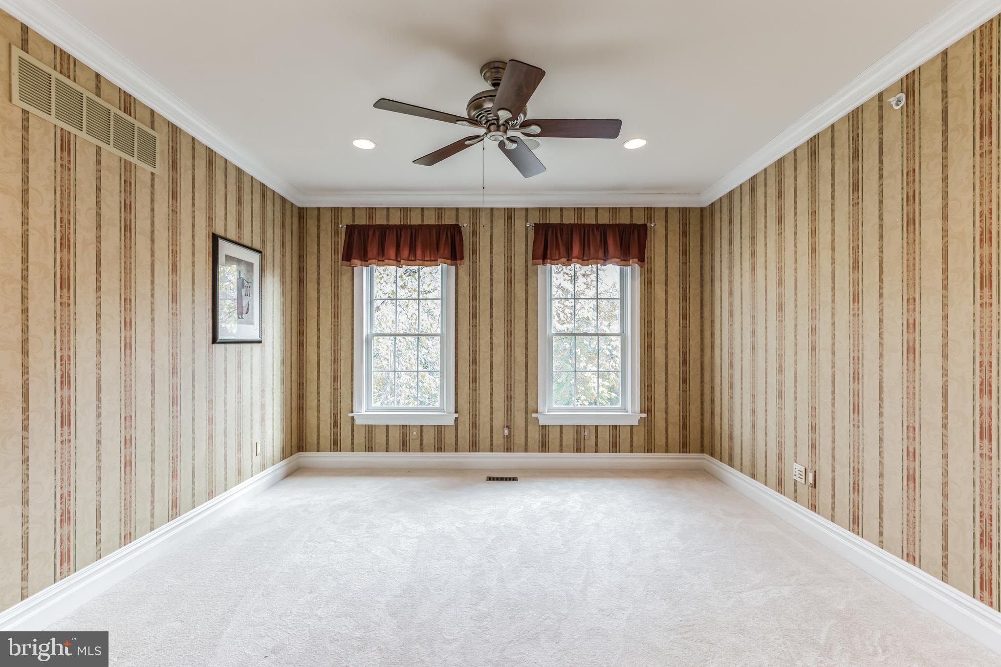 BROOKSIDE MANOR ES - Residential