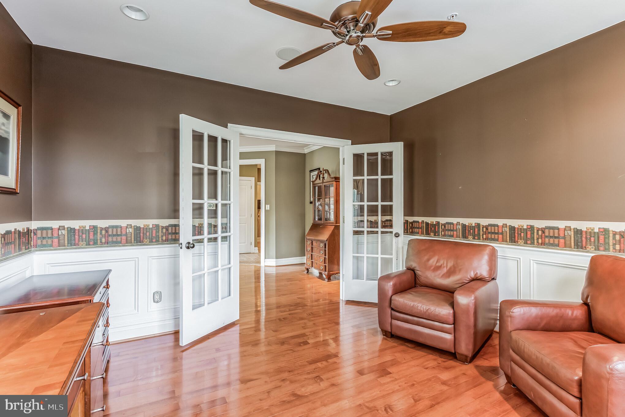 BROOKSIDE MANOR ES - Residential