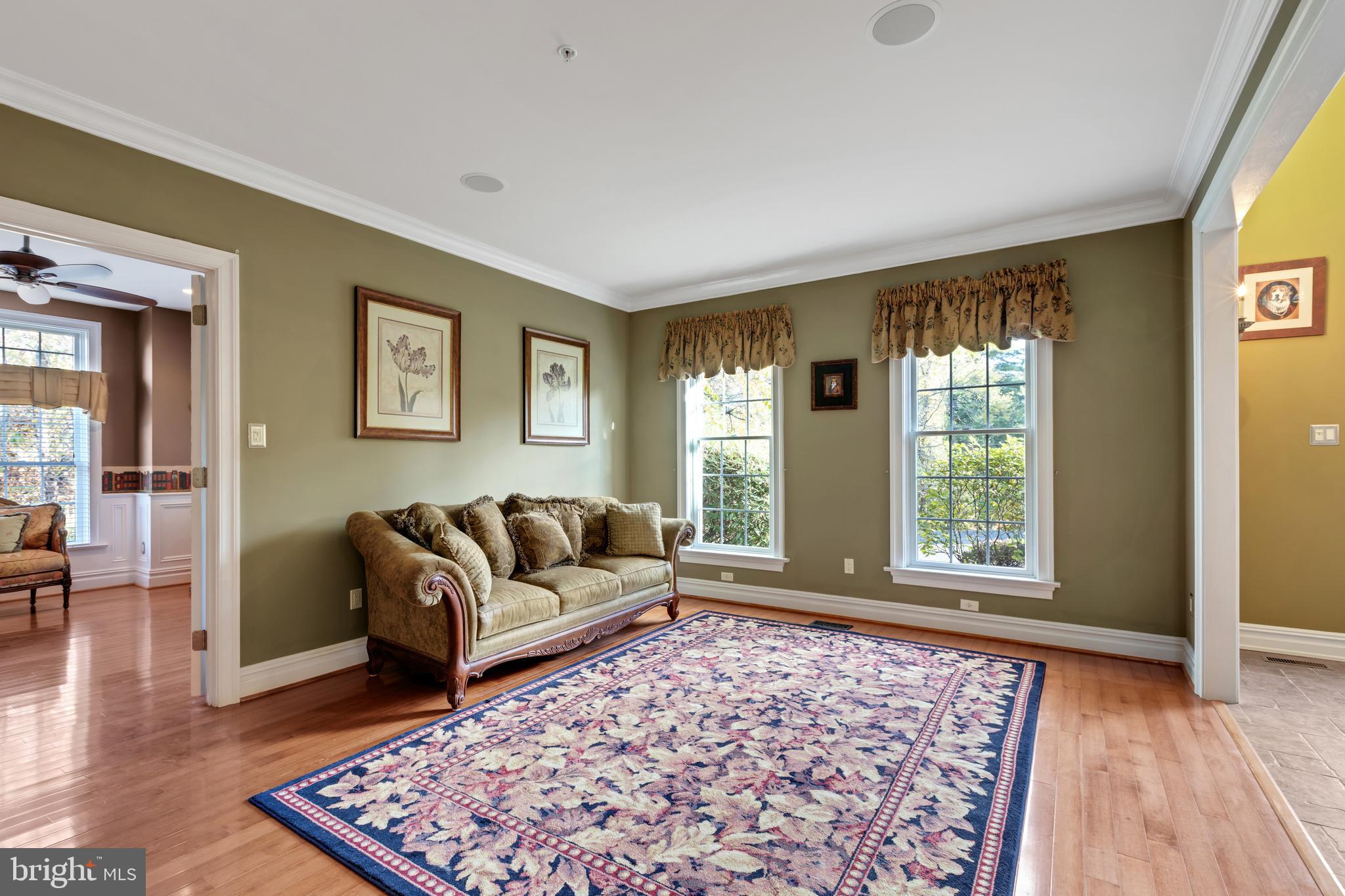 BROOKSIDE MANOR ES - Residential