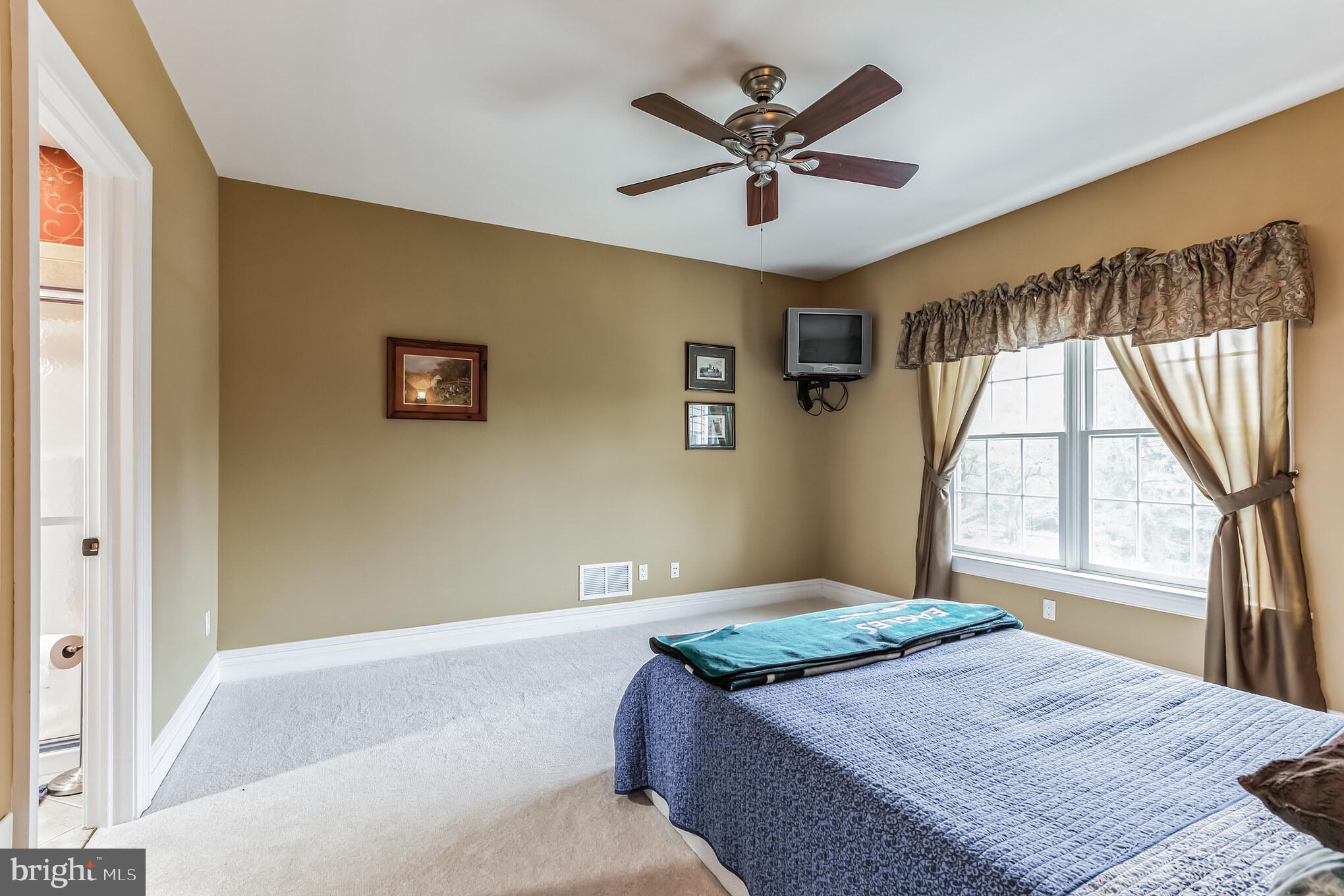 BROOKSIDE MANOR ES - Residential