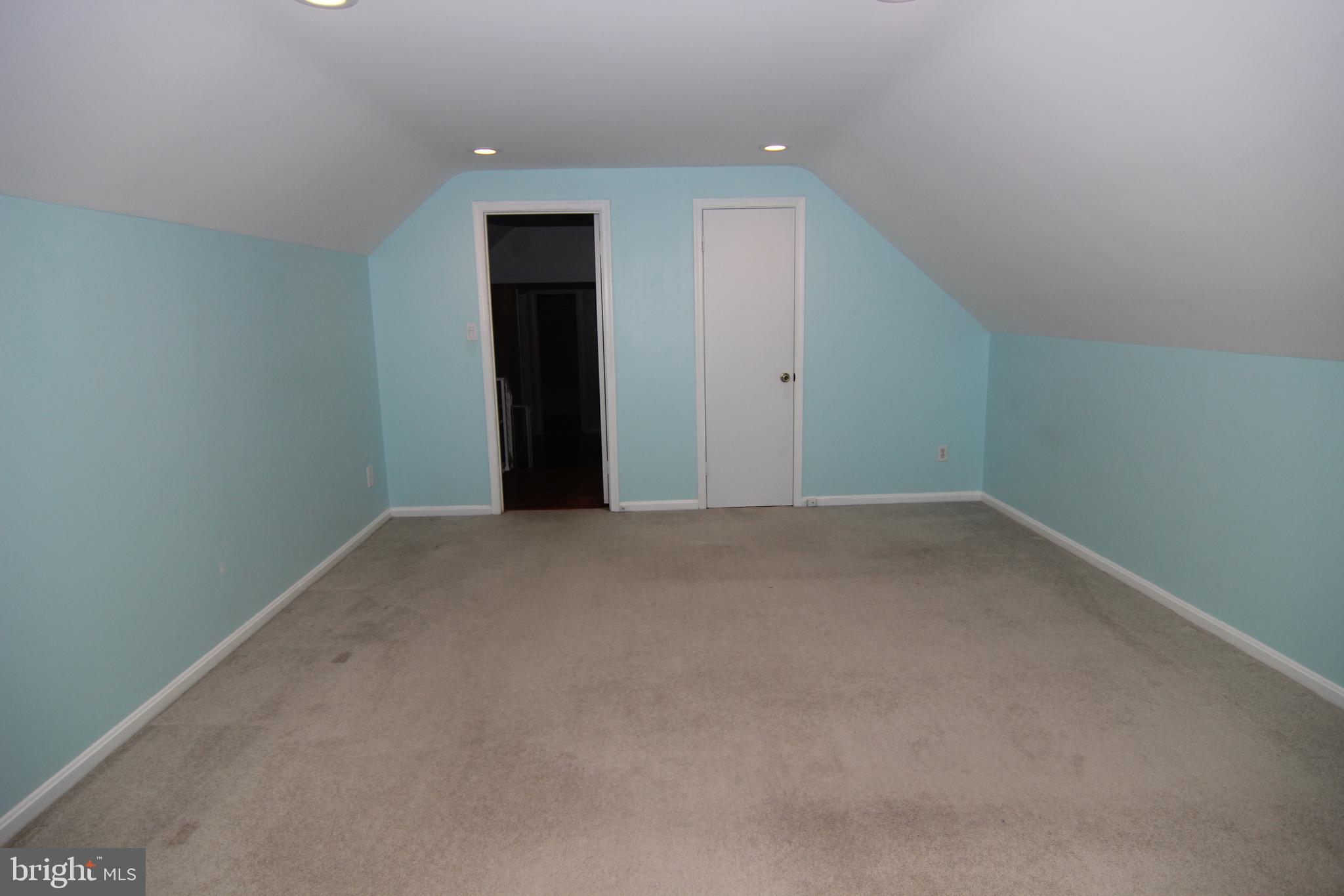 WHETSTONE - Residential