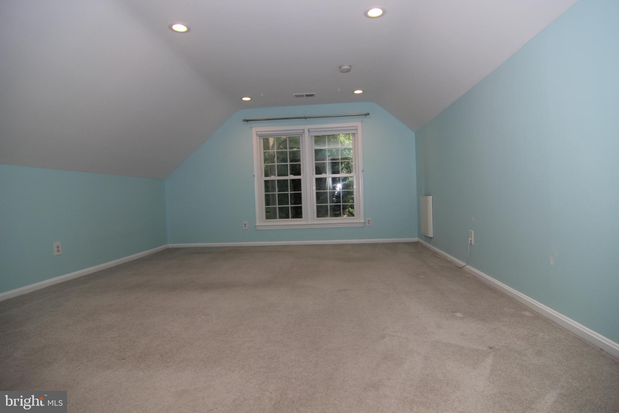 WHETSTONE - Residential