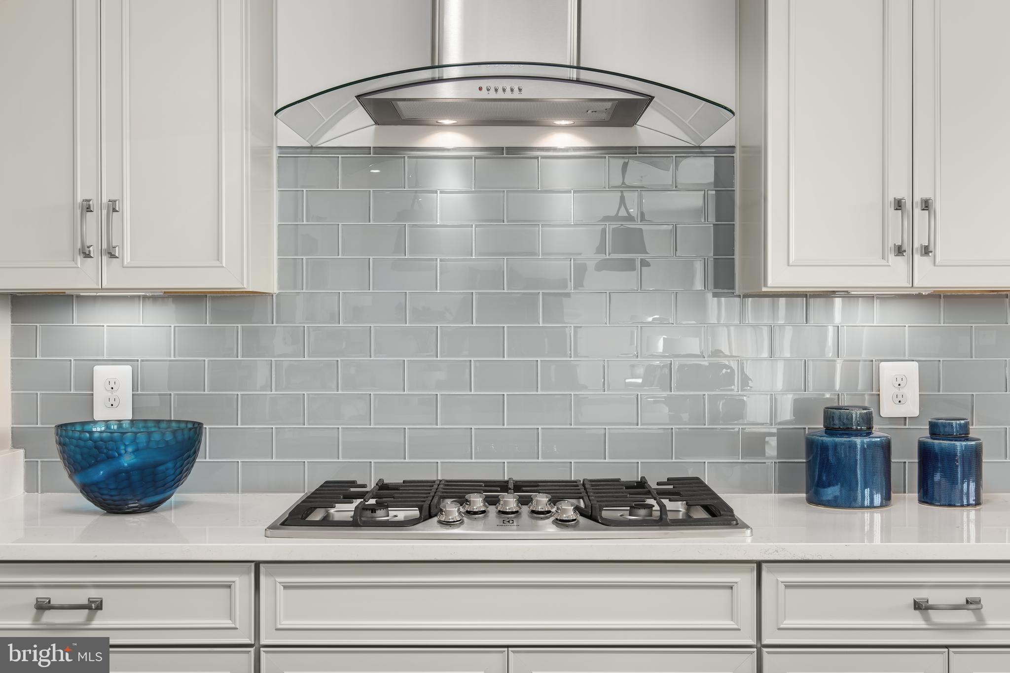 BENSVILLE CROSSING - Residential