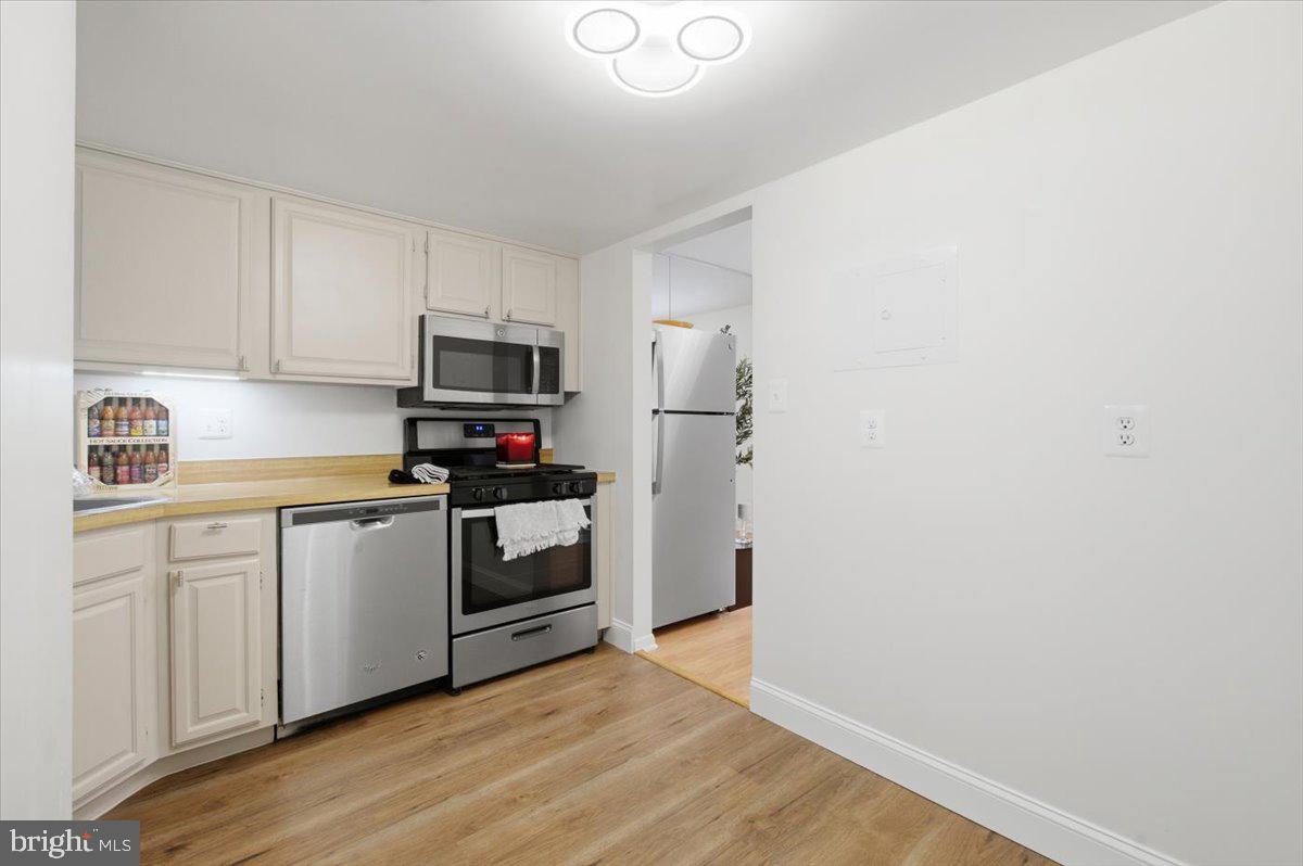 NORTHGATE CONDO - Residential