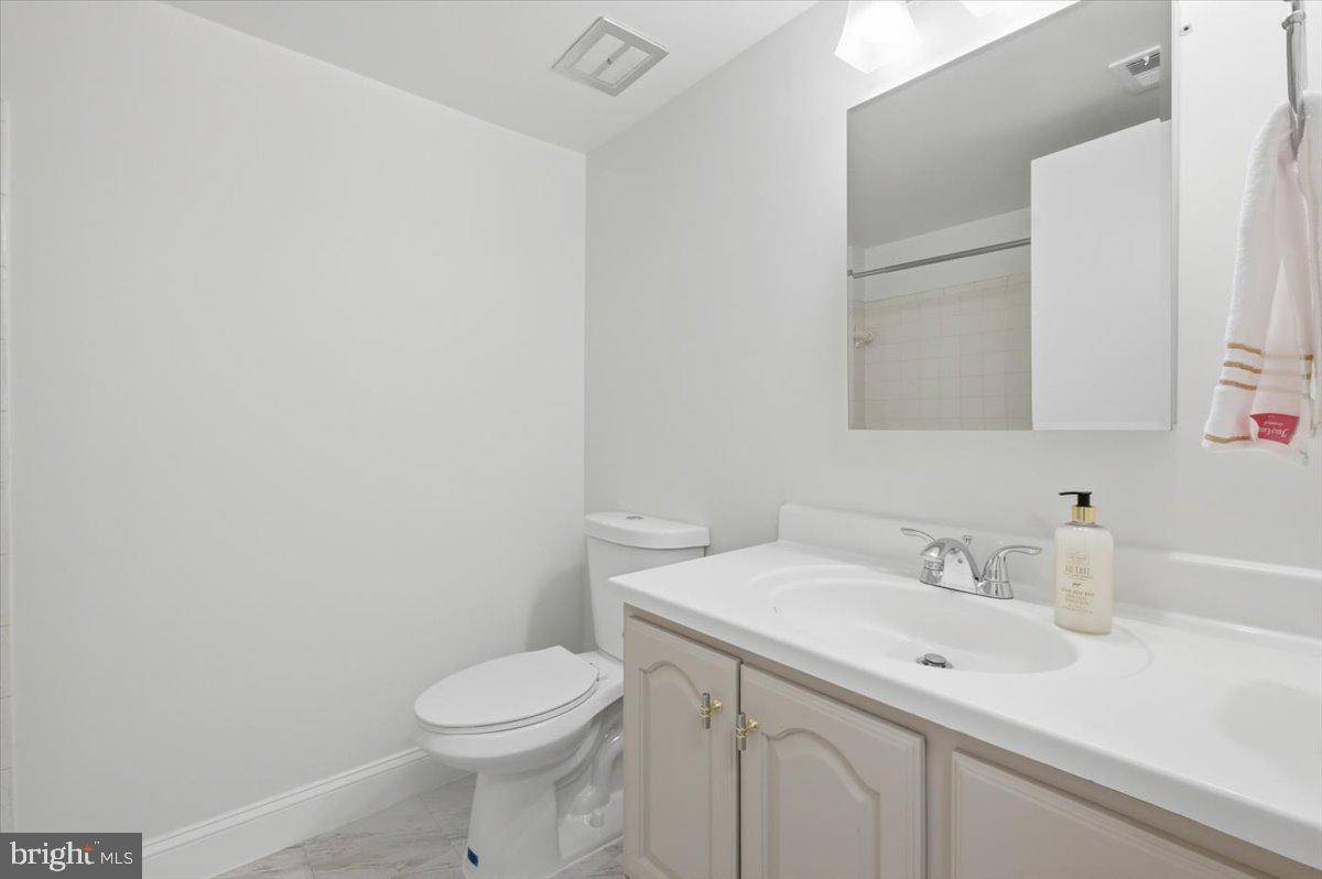 NORTHGATE CONDO - Residential