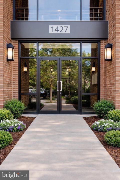 1427 NORTHGATE SQUARE 27/22B RESTON VA 20190