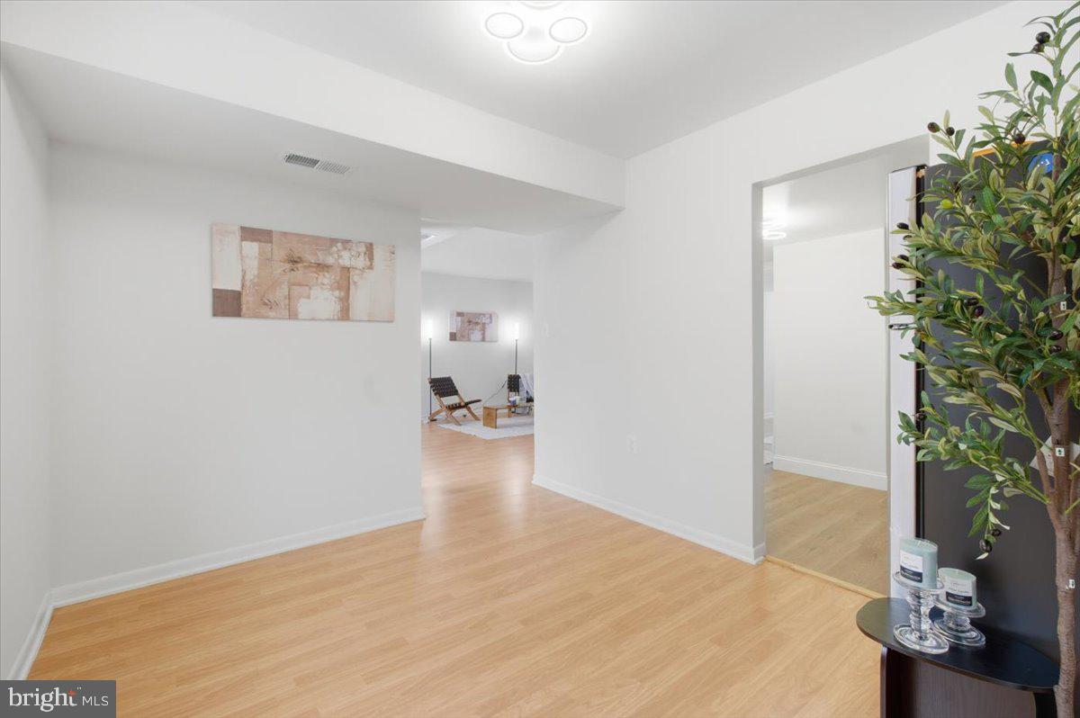 NORTHGATE CONDO - Residential