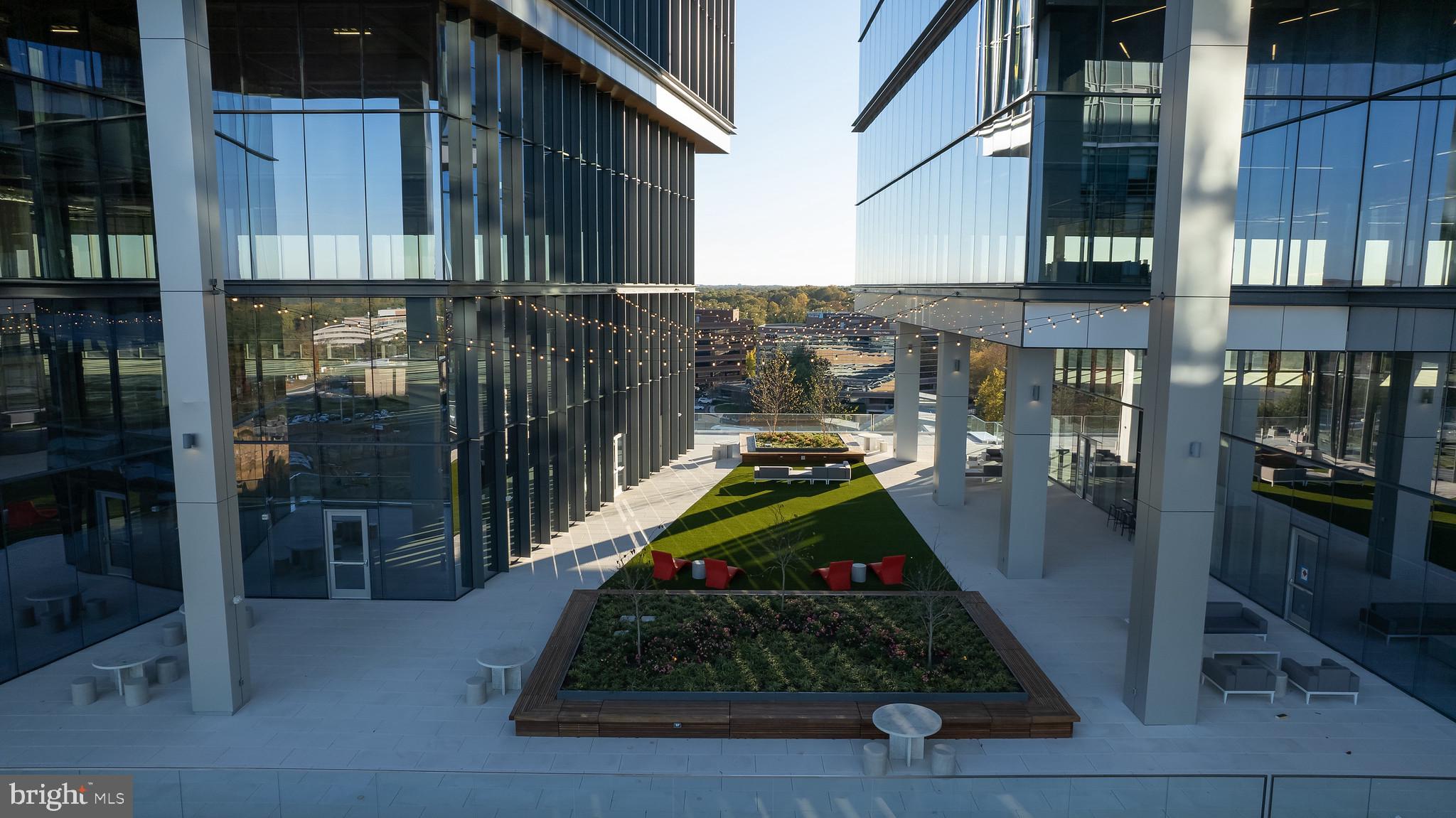 NORTHGATE CONDO - Residential