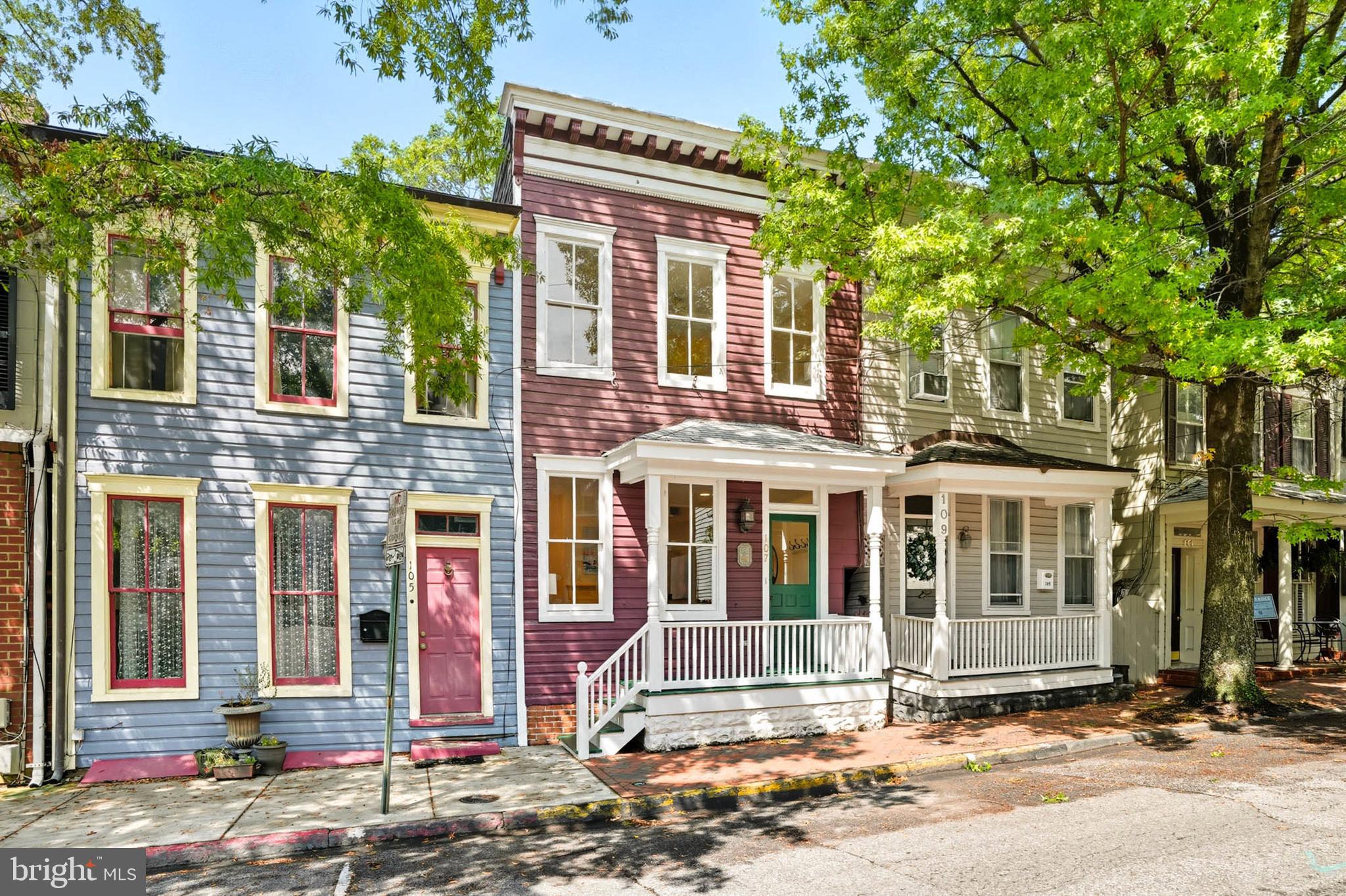 HISTORIC DISTRICT - Residential