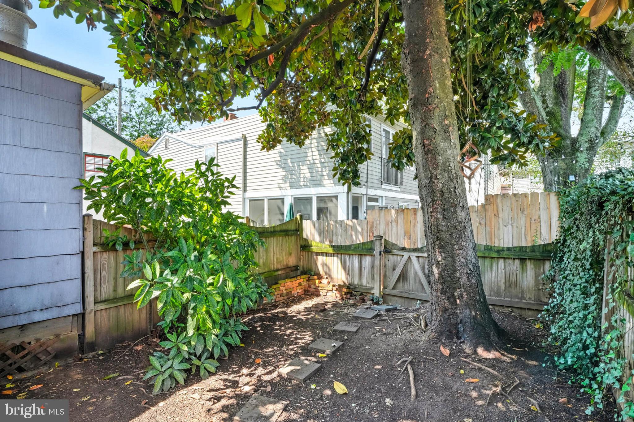 HISTORIC DISTRICT - Residential