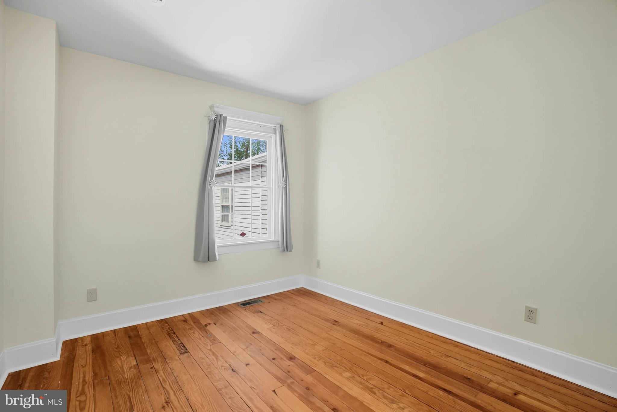 HISTORIC DISTRICT - Residential