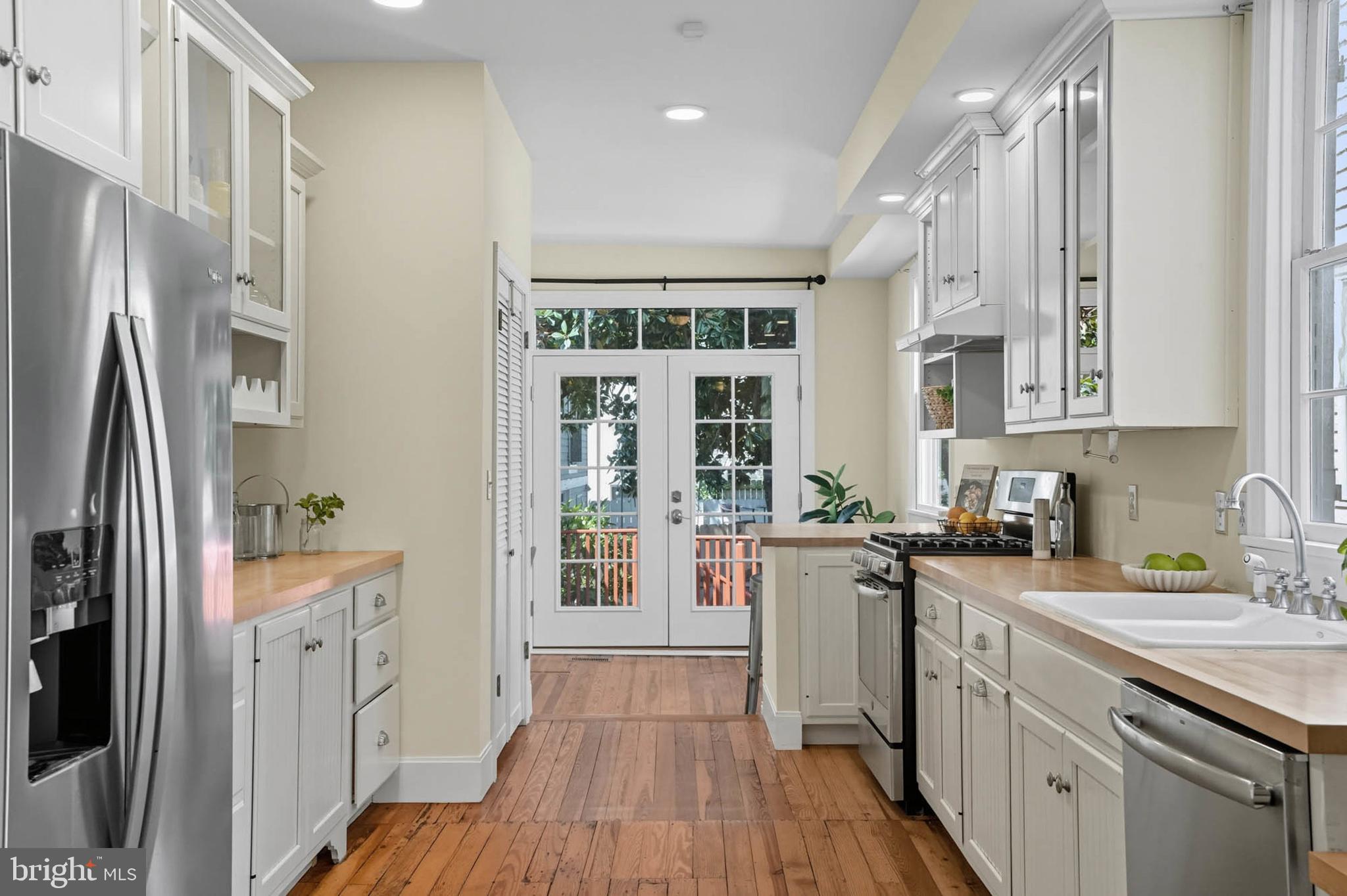 HISTORIC DISTRICT - Residential