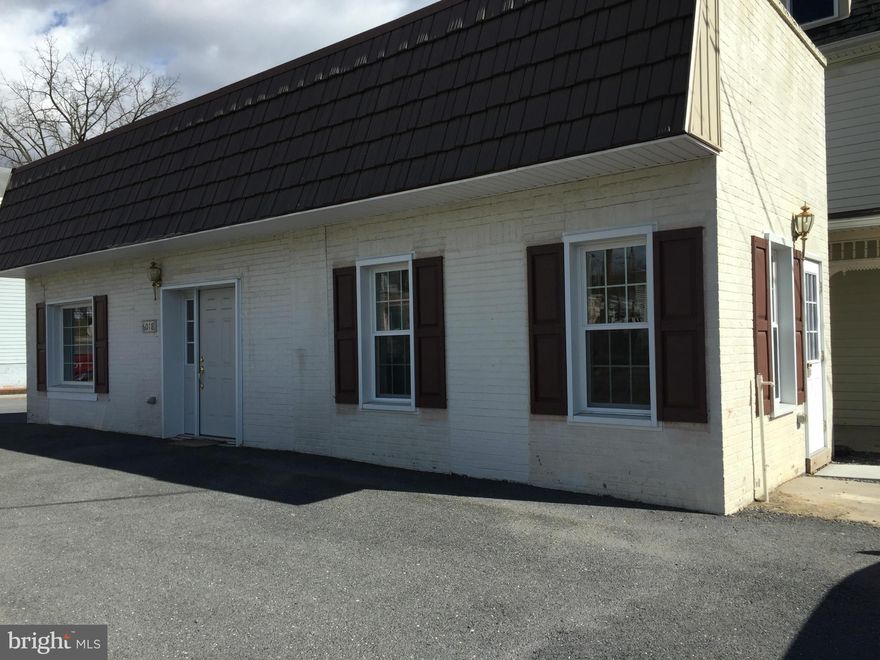 Very clean and updated one level home on Main Street in Mt. Jackson.  Spacious living room, two bedrooms, full bath with stack washer & dryer,  kitchen has table space, refrigerator and range/oven.  HP/CA, town water & sewer, off street parking.  Must meet minimum tenant requirements including credit, no pets, but possibly a cat w/pet deposit.   $750 security deposit.