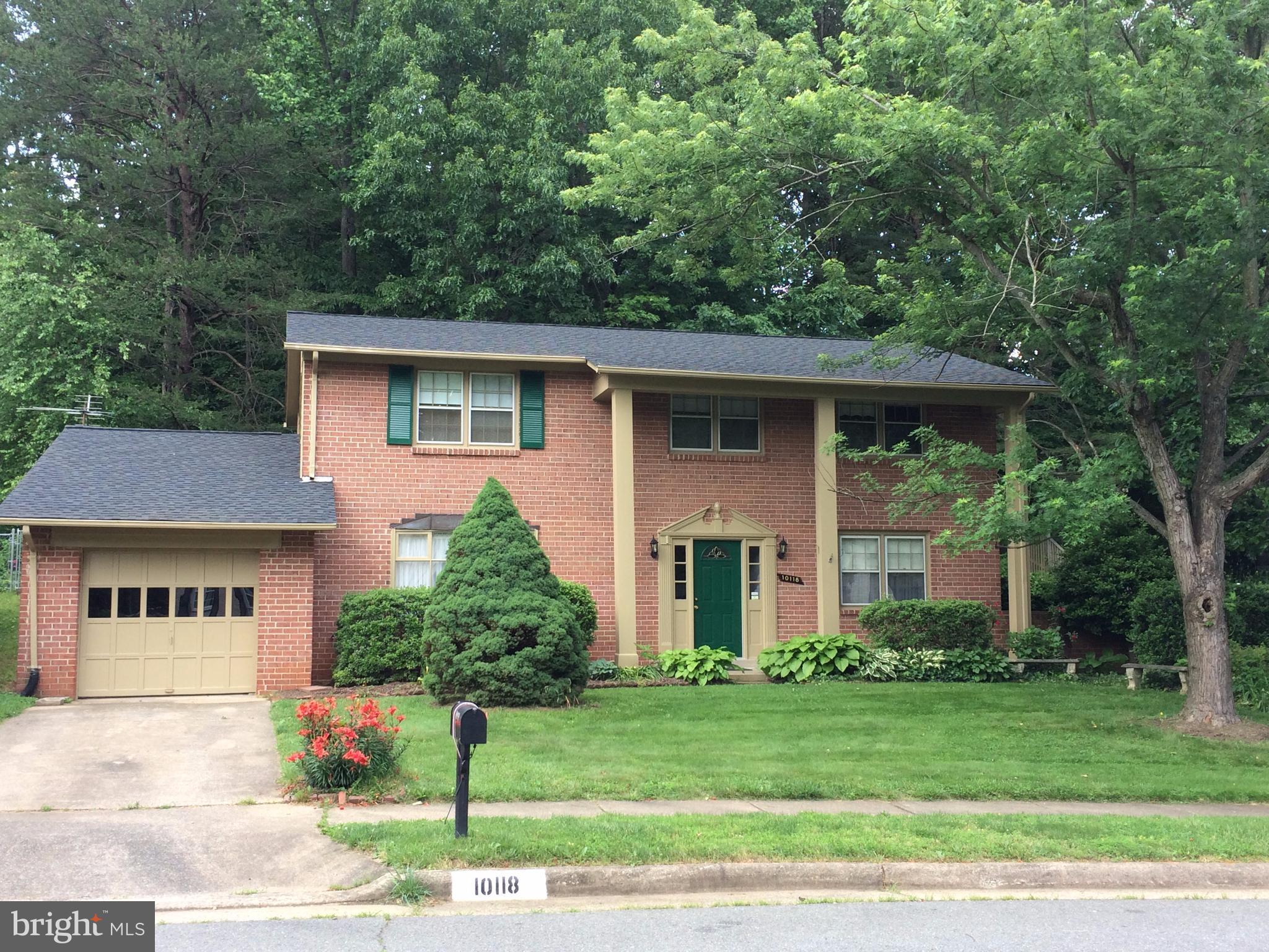 KINGS PARK WEST - Residential Lease