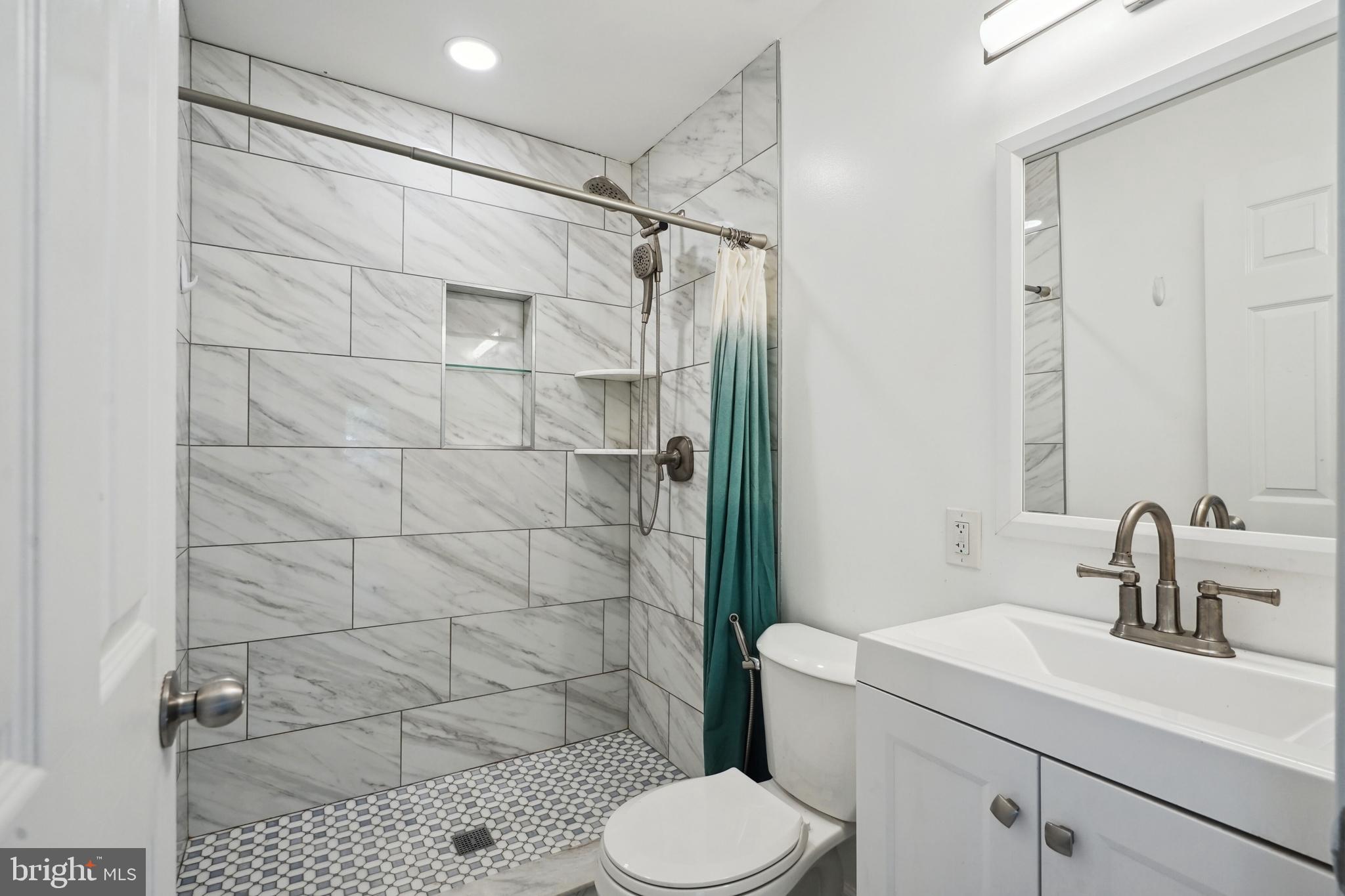 WOODBRIDGE - Residential