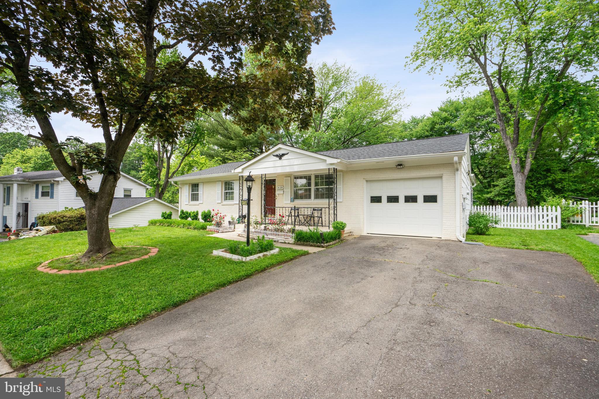 WOODBRIDGE - Residential