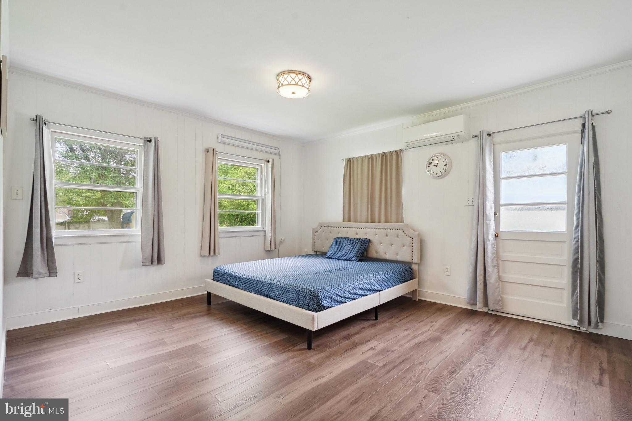 WOODBRIDGE - Residential