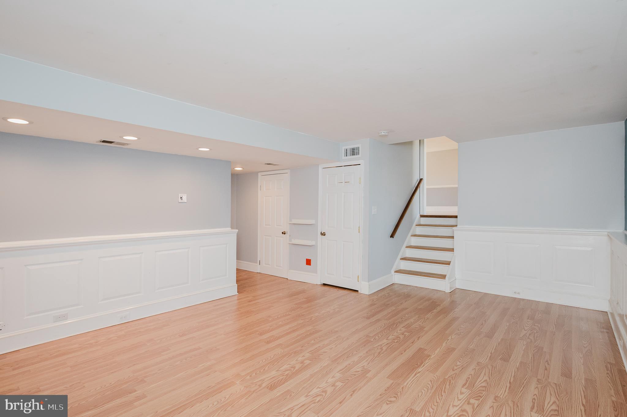 LAUREL VALLEY - Residential